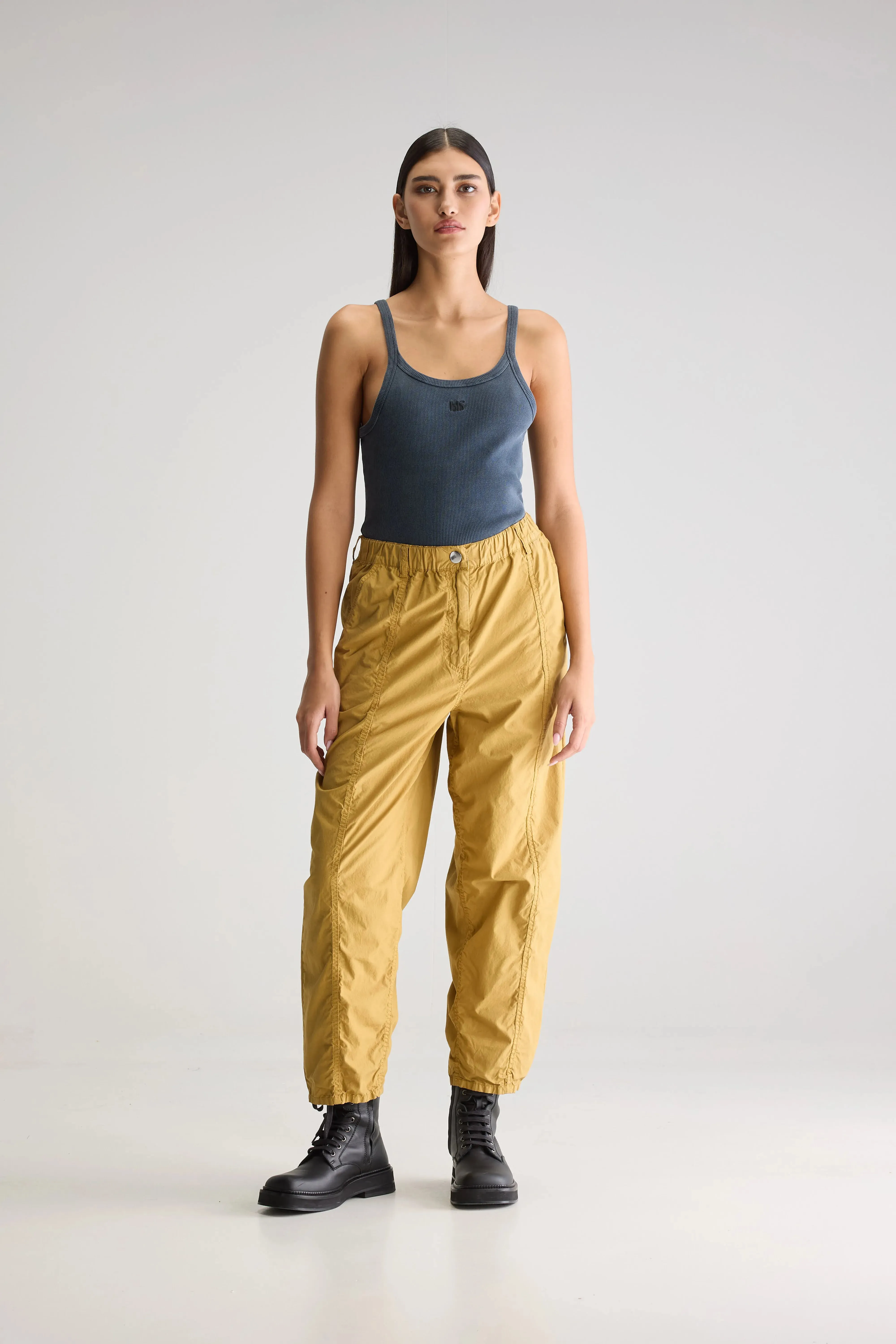 Wesly relaxed trousers (251 / W / PALE KHAKI) sold by Bellrose product image thumbnail 2