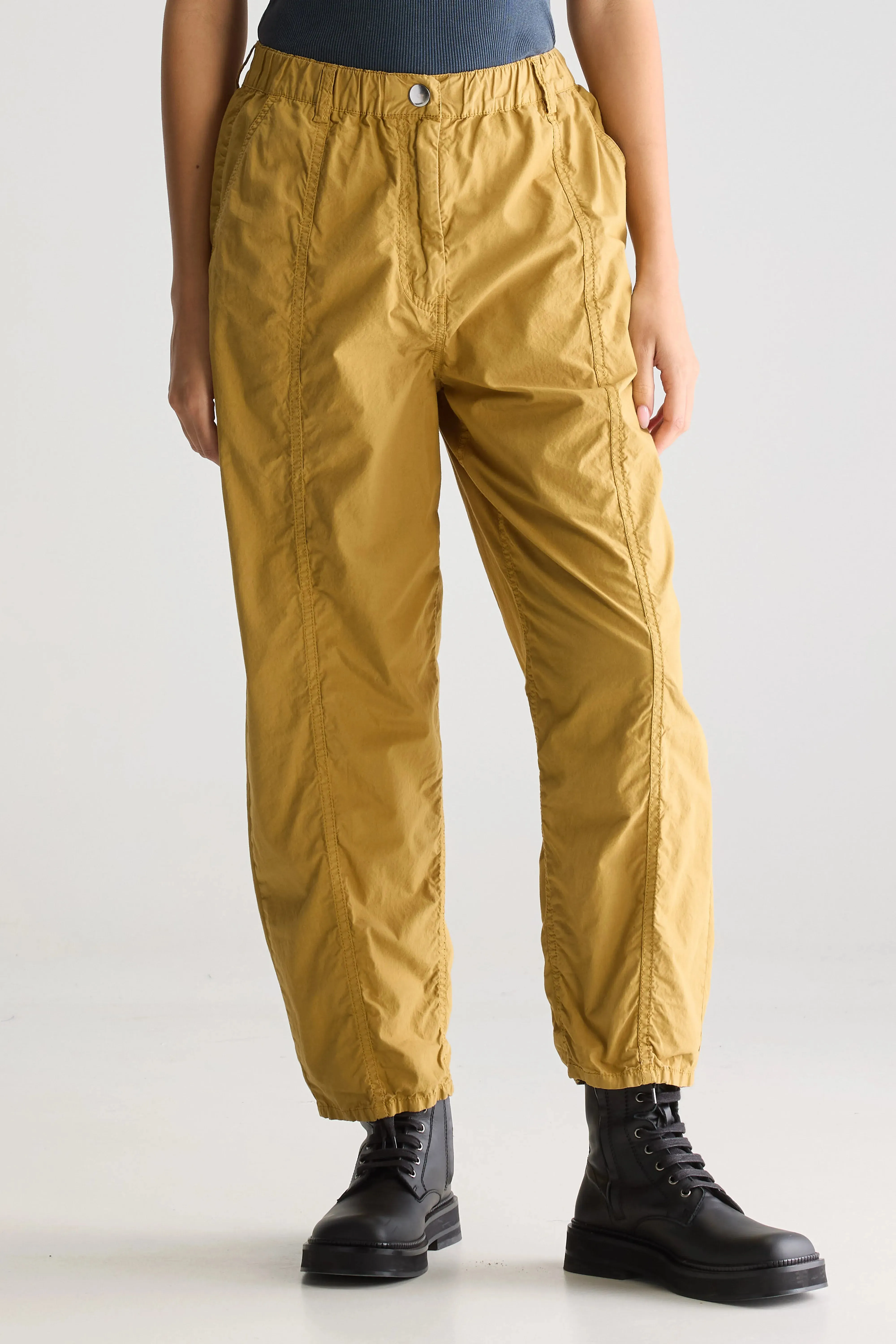 Wesly relaxed trousers (251 / W / PALE KHAKI) sold by Bellrose product image thumbnail 3