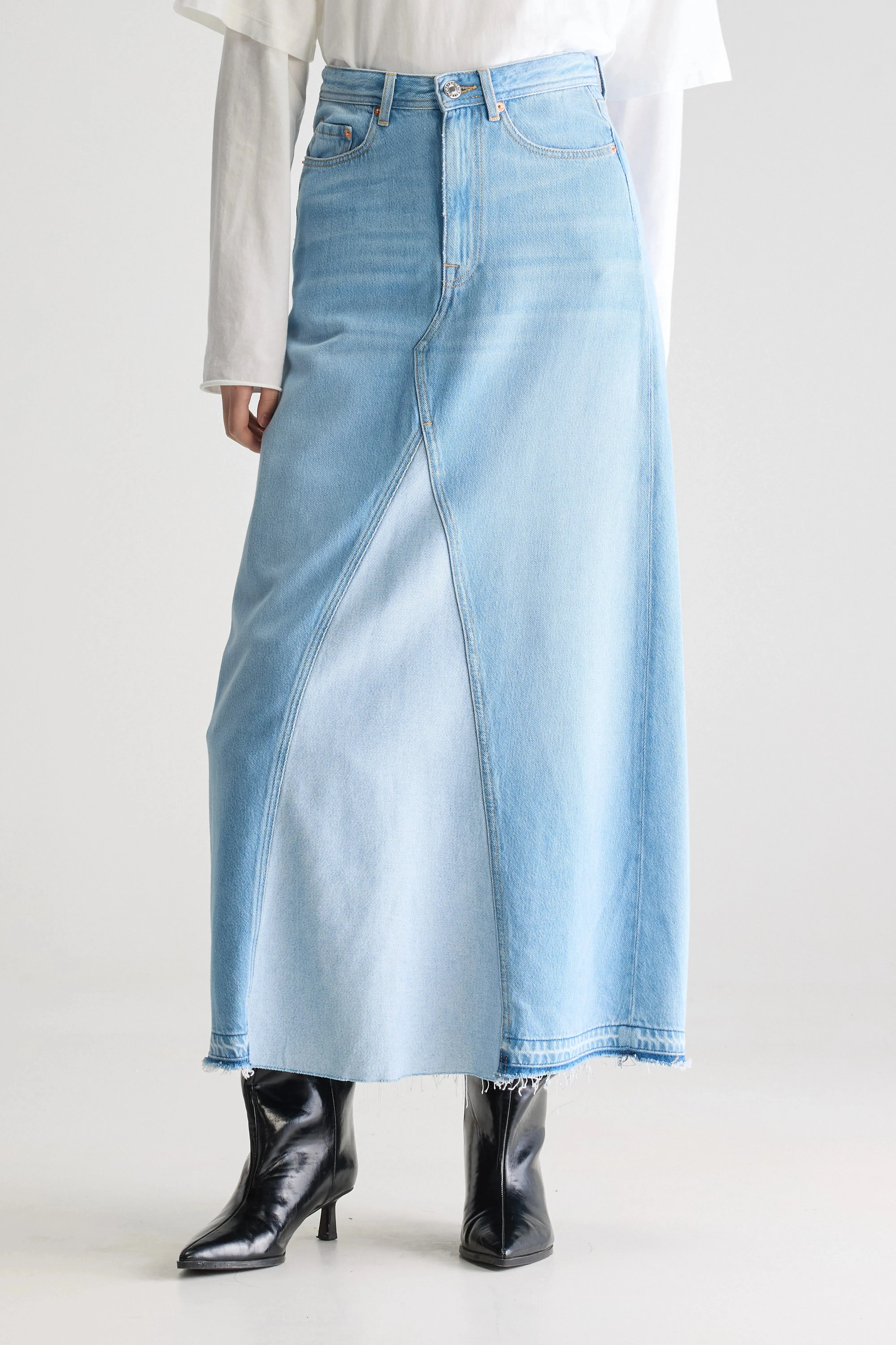 Pria long denim skirt (251 / W / VINTAGE LT BLUE) sold by Bellrose product image thumbnail 3