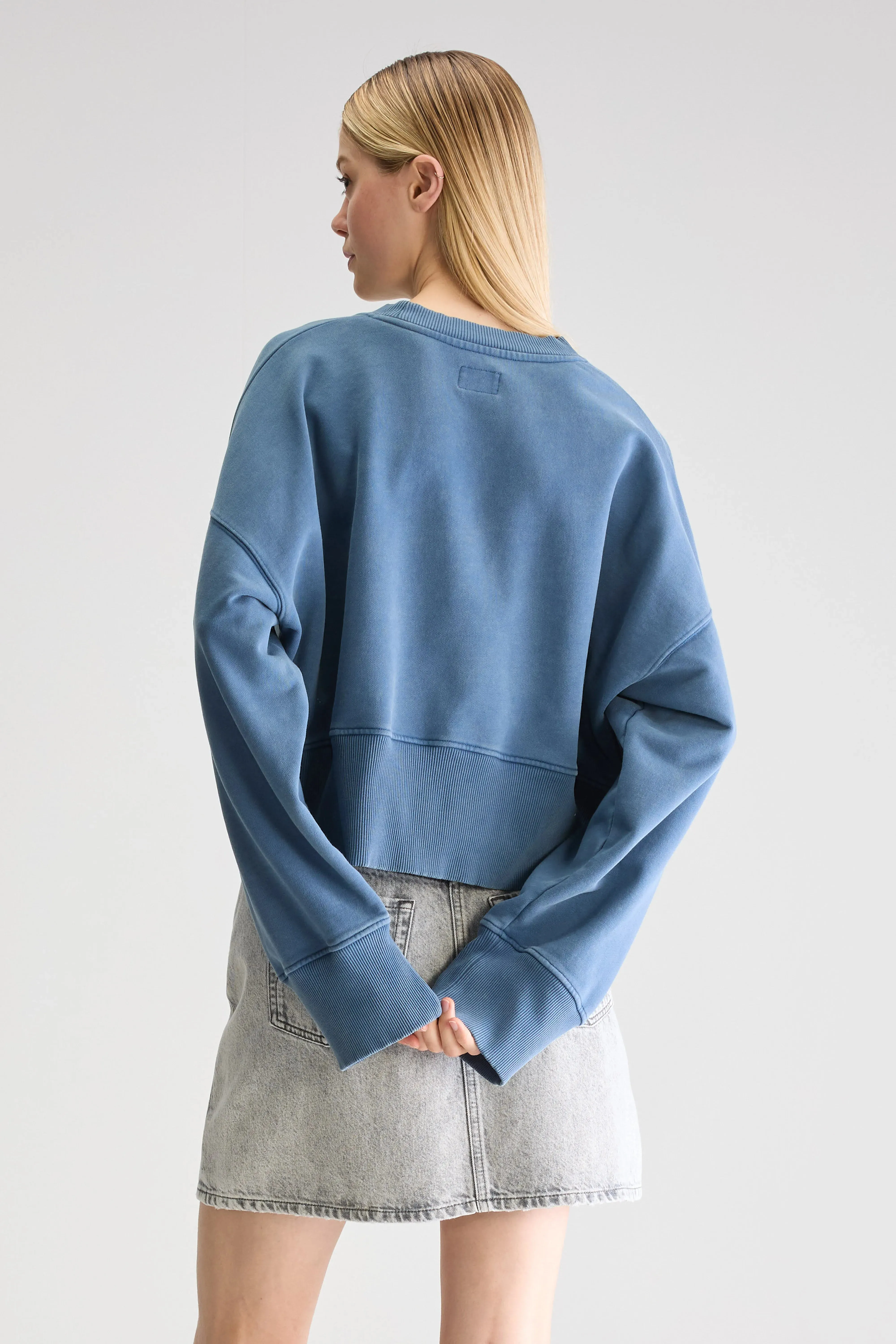 Slenni crewneck sweatshirt (251 / W / BLUE JEANS) sold by Bellrose product image thumbnail 4