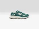 9060 for Women (251 / W / GREEN) sold by Bellrose