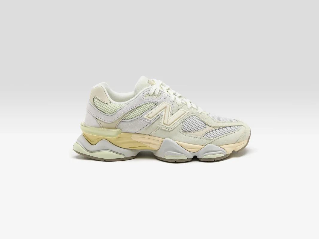 9060 for Women  (251 / W / GREEN) sold by Bellrose