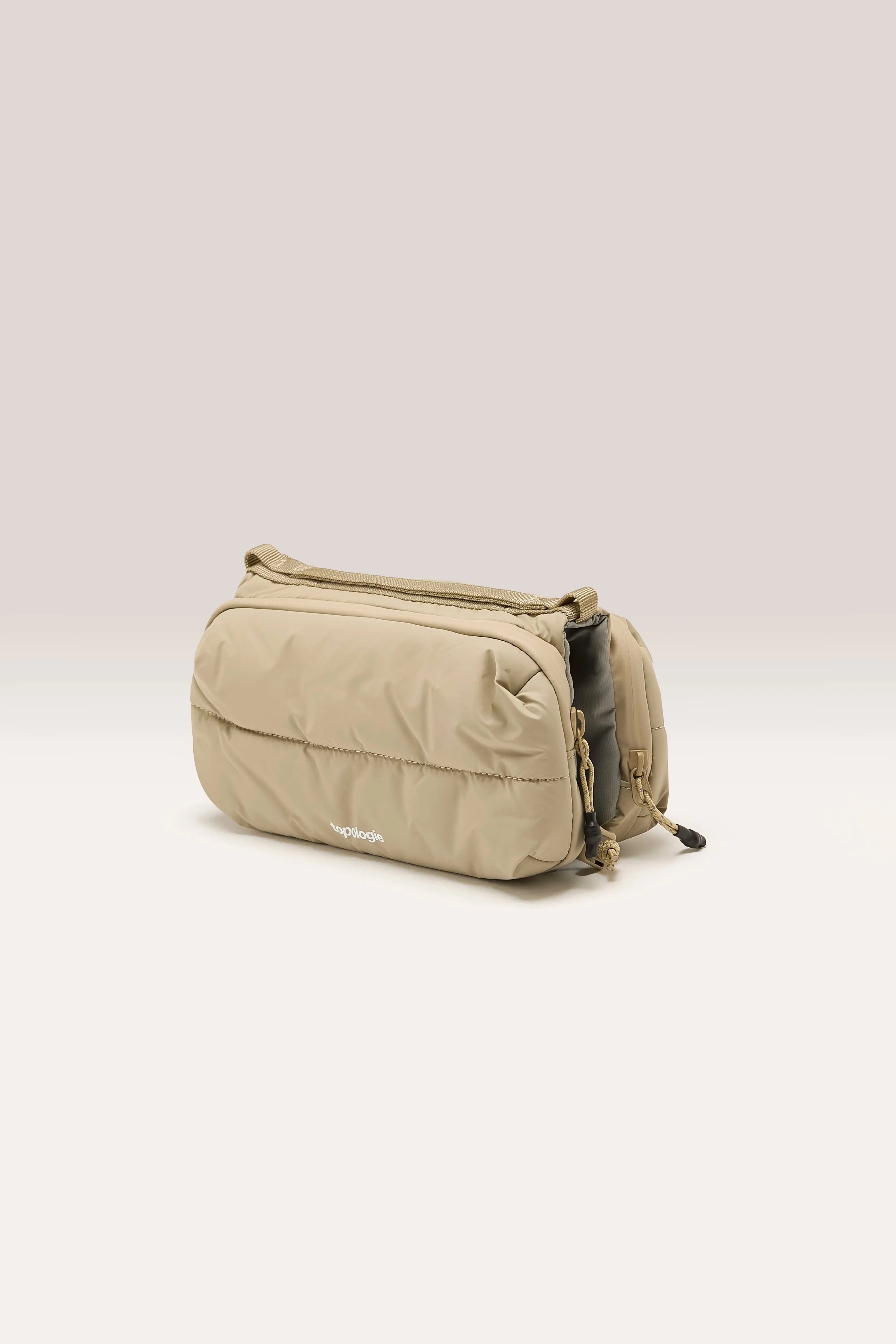 Bottle Sacoche (242 / W / TAUPE) sold by Bellrose product image thumbnail 3