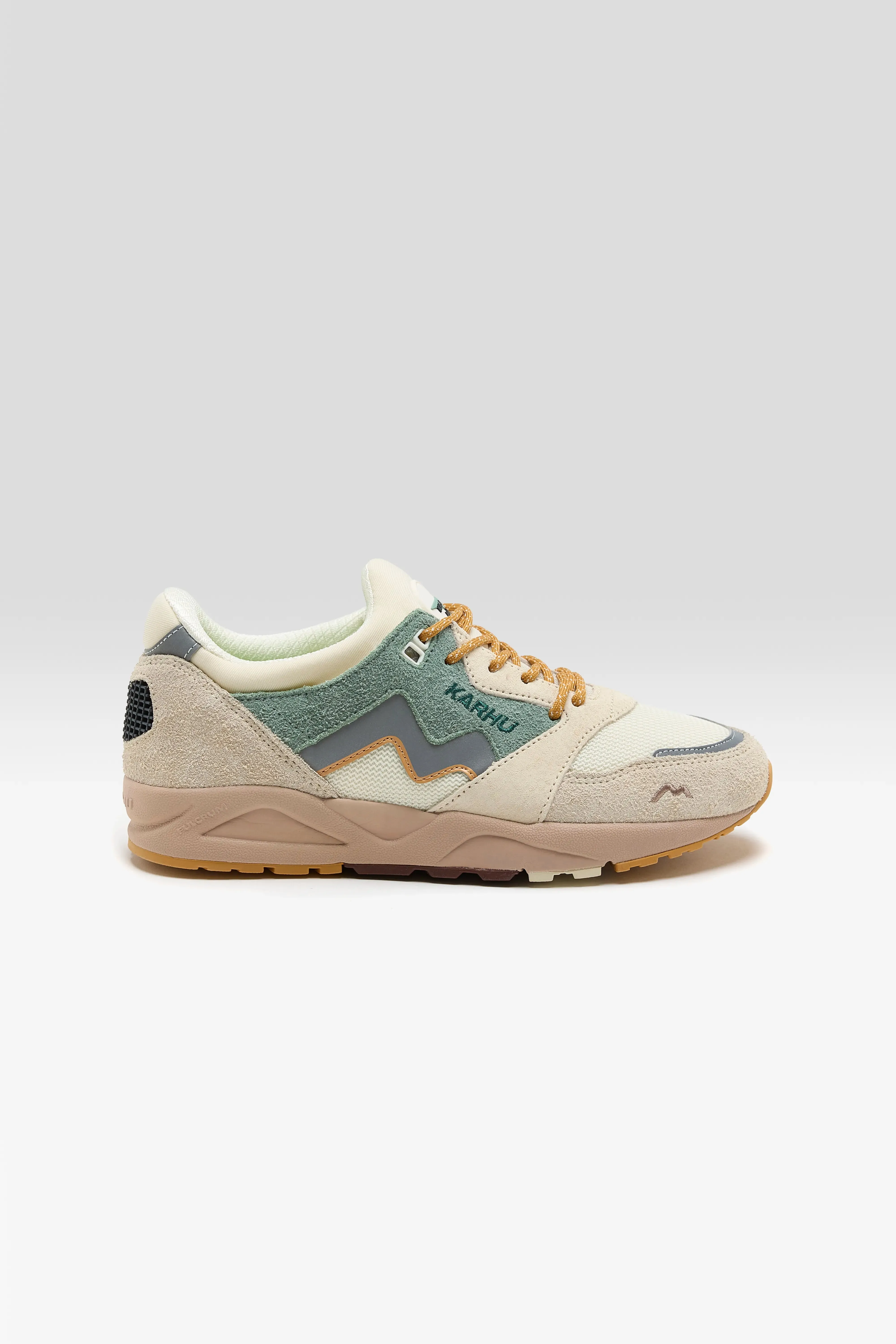 Aria 95 Mölkky® Pack for Women (251 / W / GREEN) sold by Bellrose product image thumbnail 2