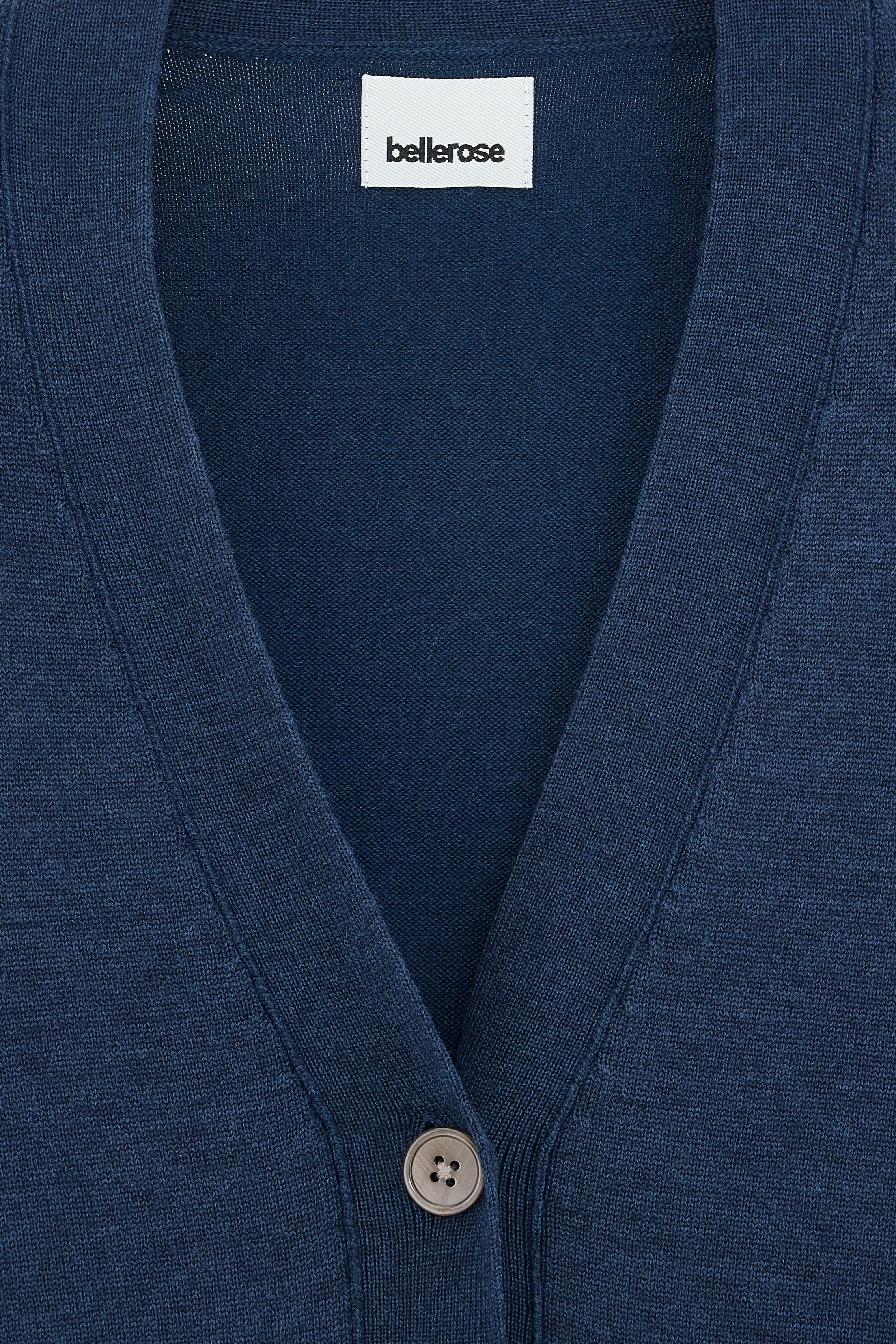 Gakkin v-neck cardigan (251 / W / CAPTAIN) sold by Bellrose product image thumbnail 3