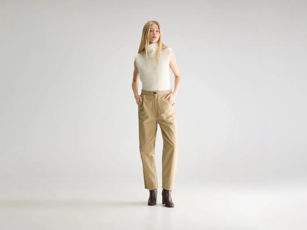 Pasop relaxed trousers (252 / W / CLAY) sold by Bellrose