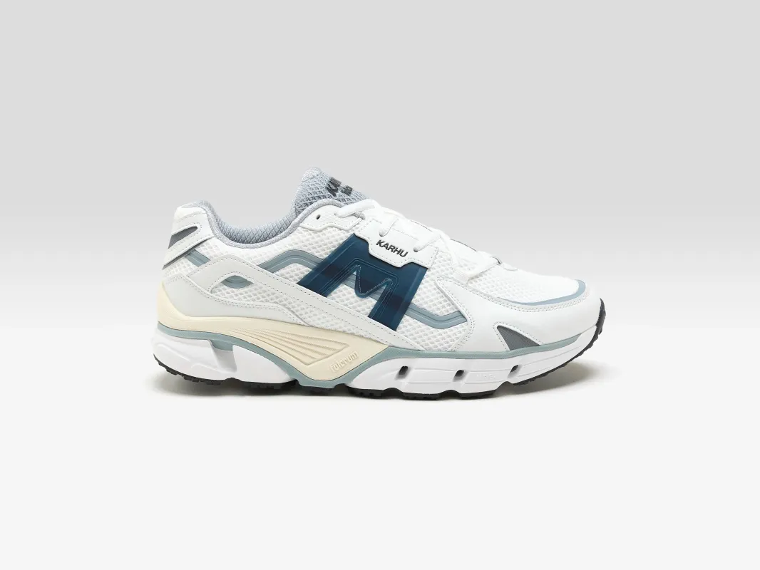 Super Fulcrum for Men  (251 / M / WHITE) made by Karhu
