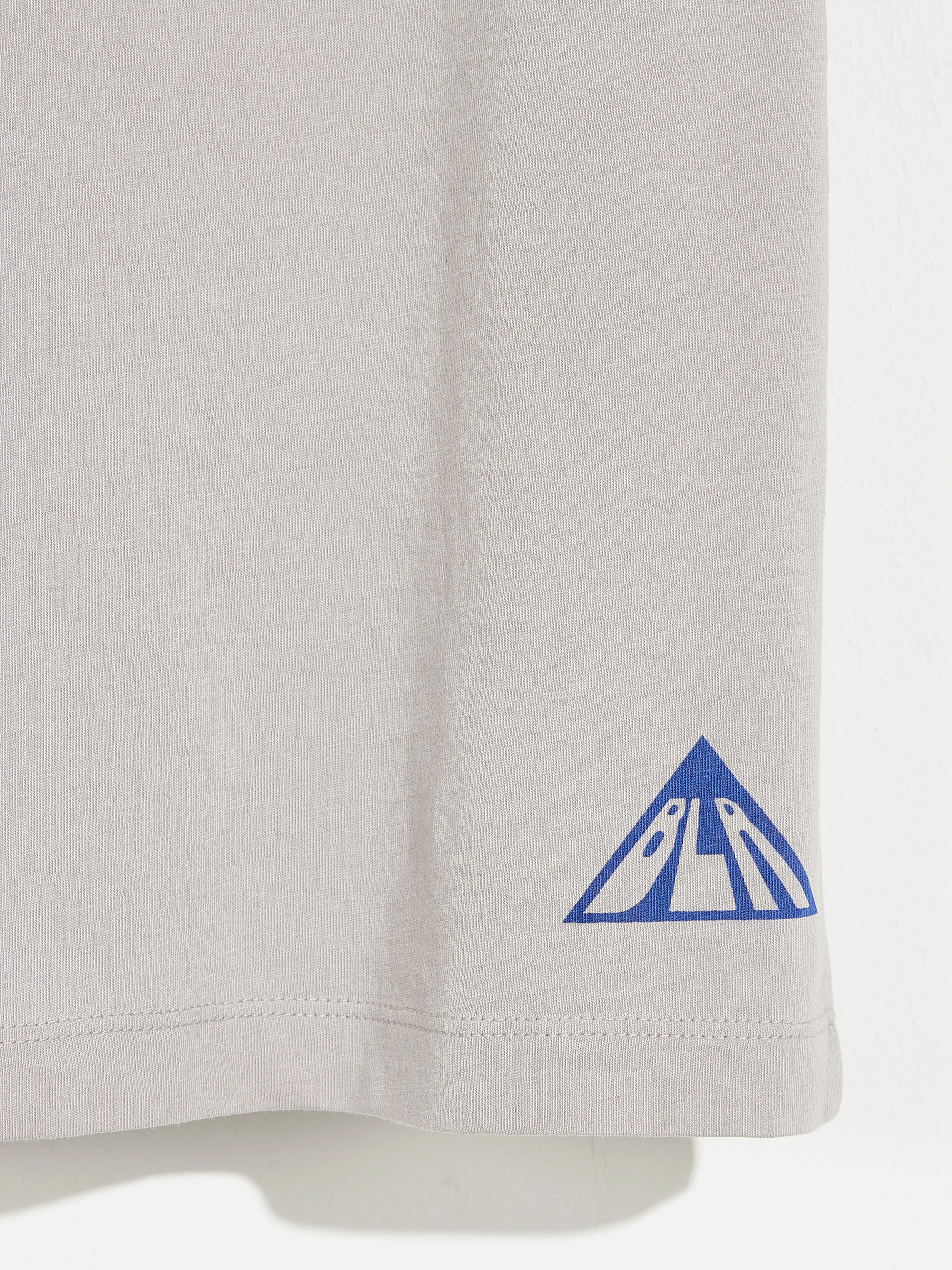 vince t-shirt (241 / B / PEARL) sold by Bellrose product image thumbnail 4