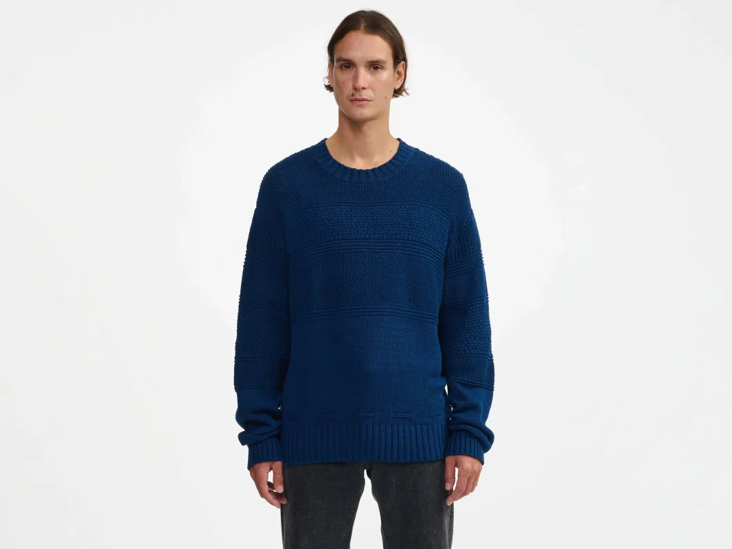 accys sweater (241 / M / INDIGO) sold by Bellrose