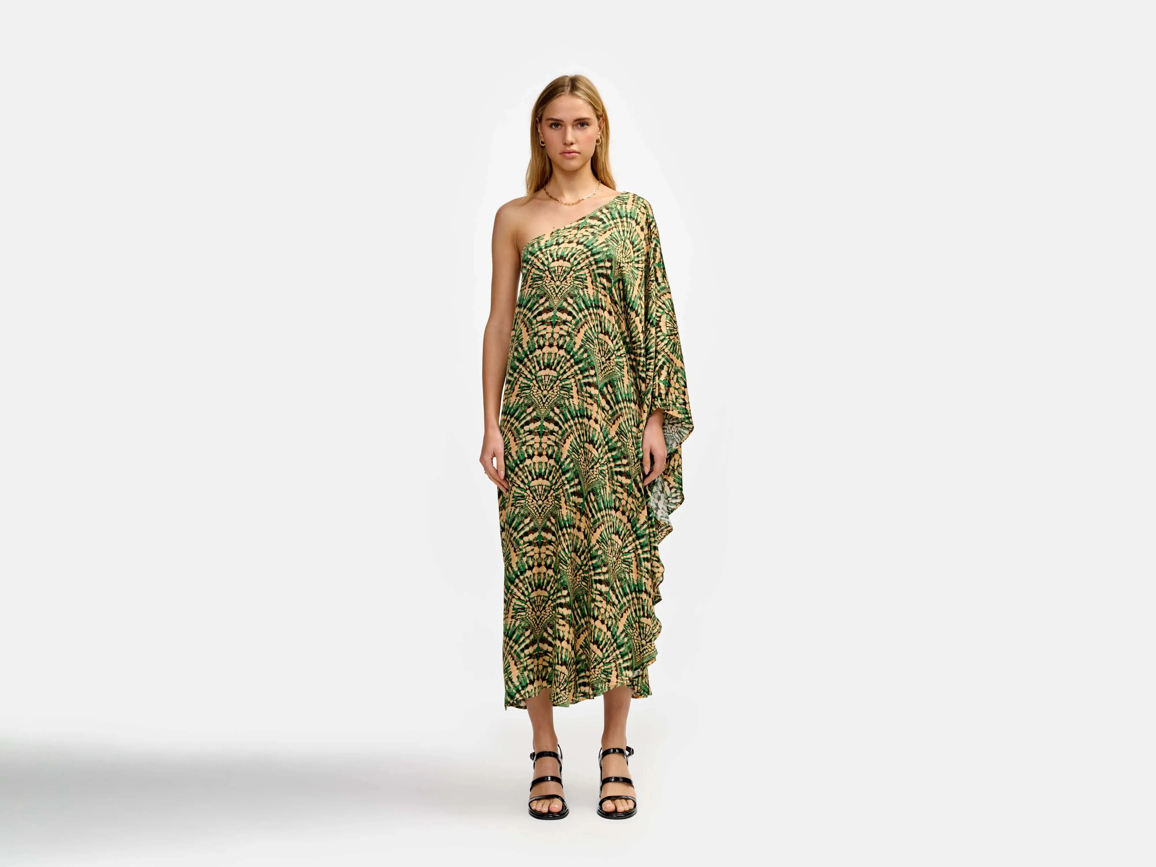 terra dress (241 / W / COMBO A) sold by Bellrose