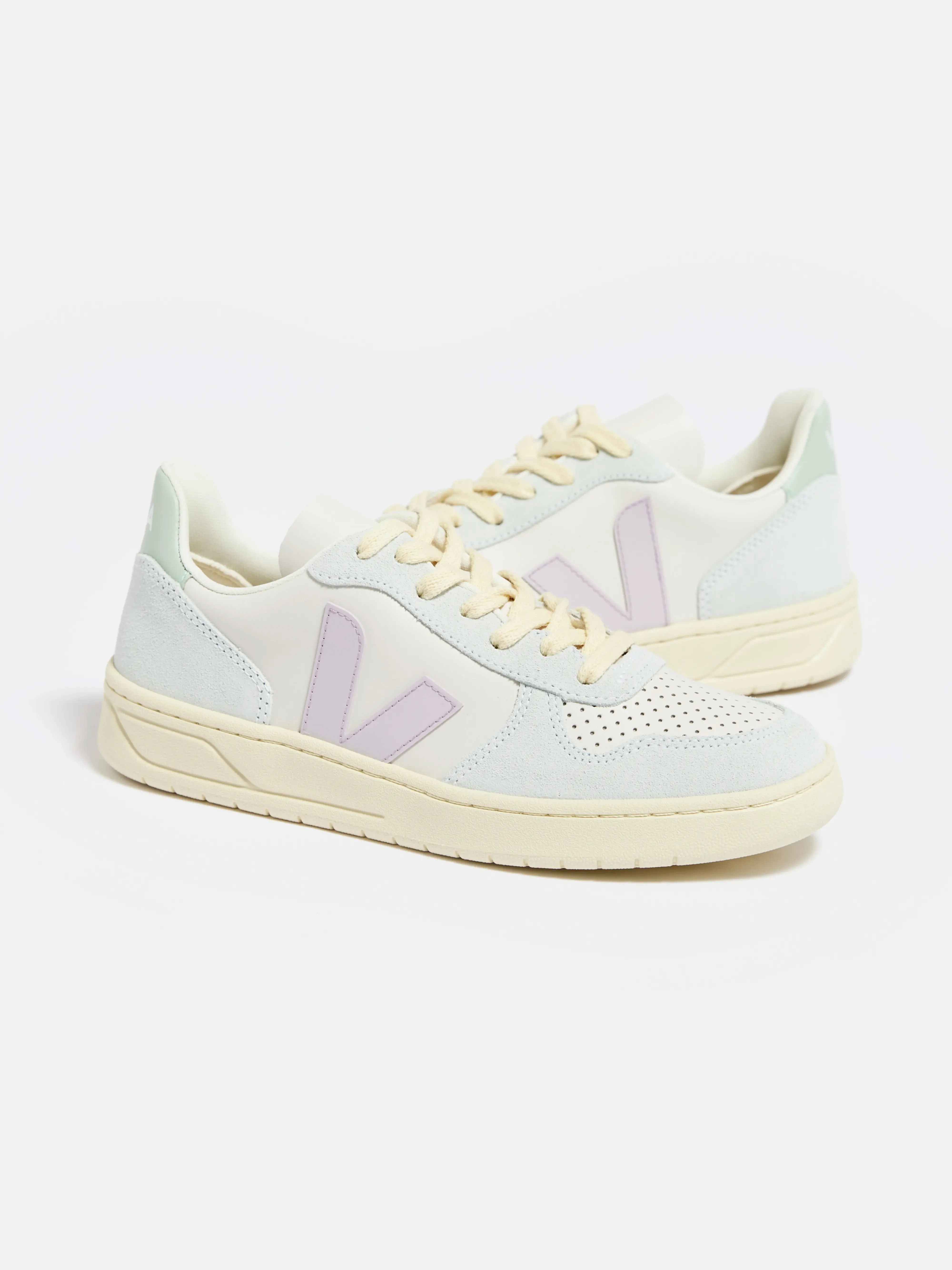 v-10 sneakers for women (241 / W / MULTICOLOR) sold by Bellrose product image thumbnail 3