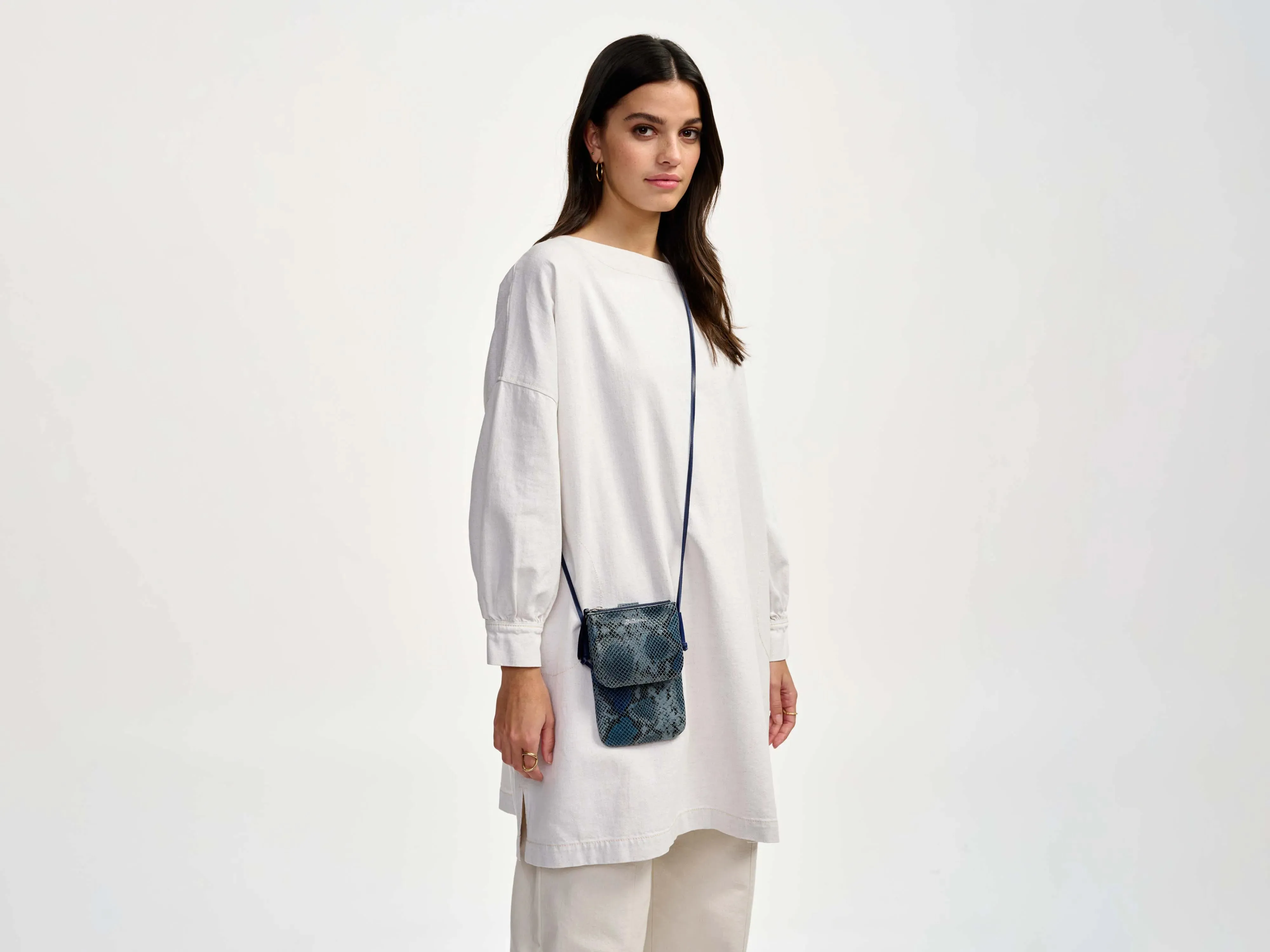 sidt bag (241 / W / HORTENSIA) sold by Bellrose