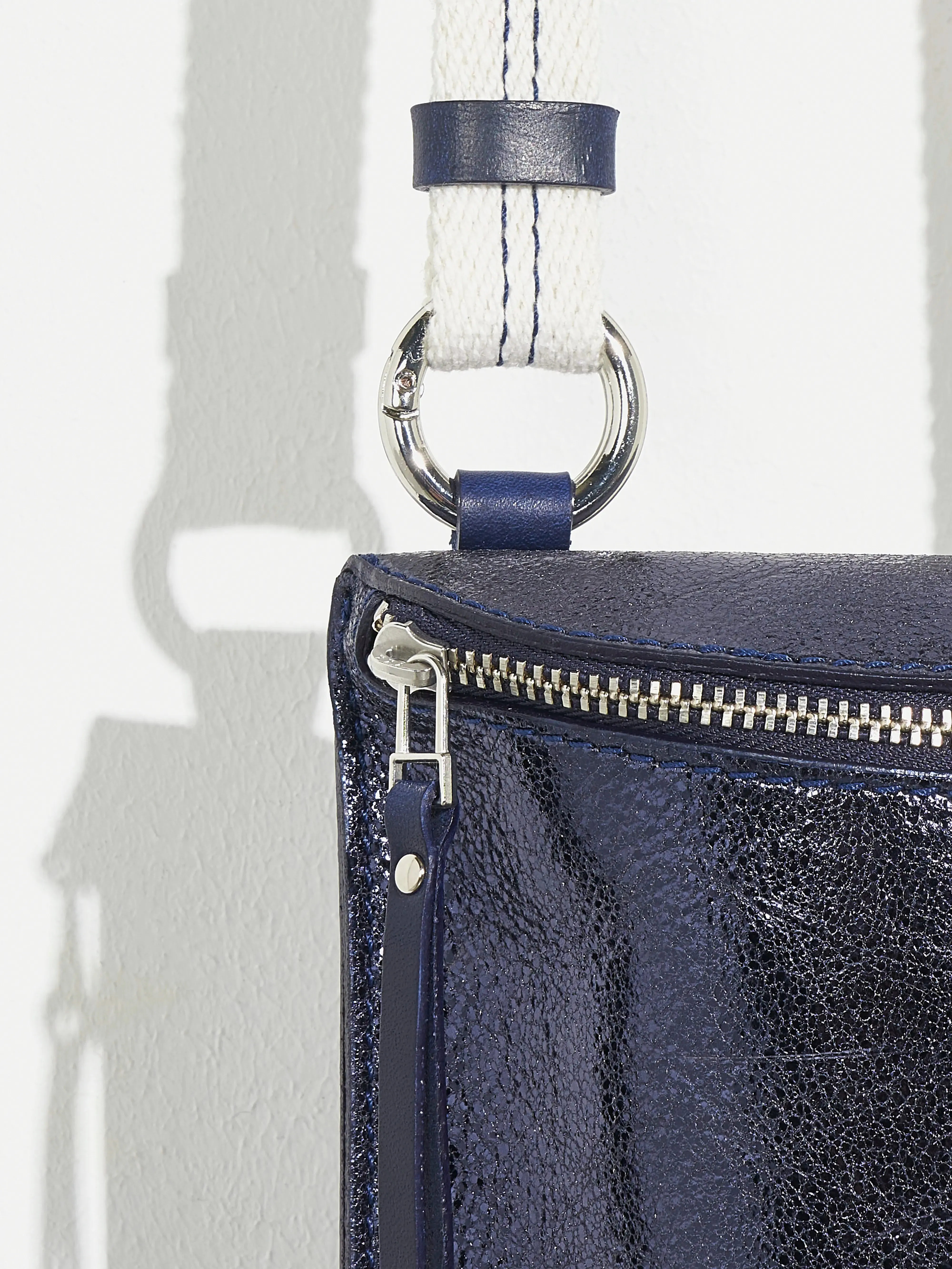 shone bag (241 / W / INDIGO) sold by Bellrose product image thumbnail 4