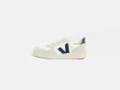 v-10 for men (241 / M / WHITE) sold by Bellrose