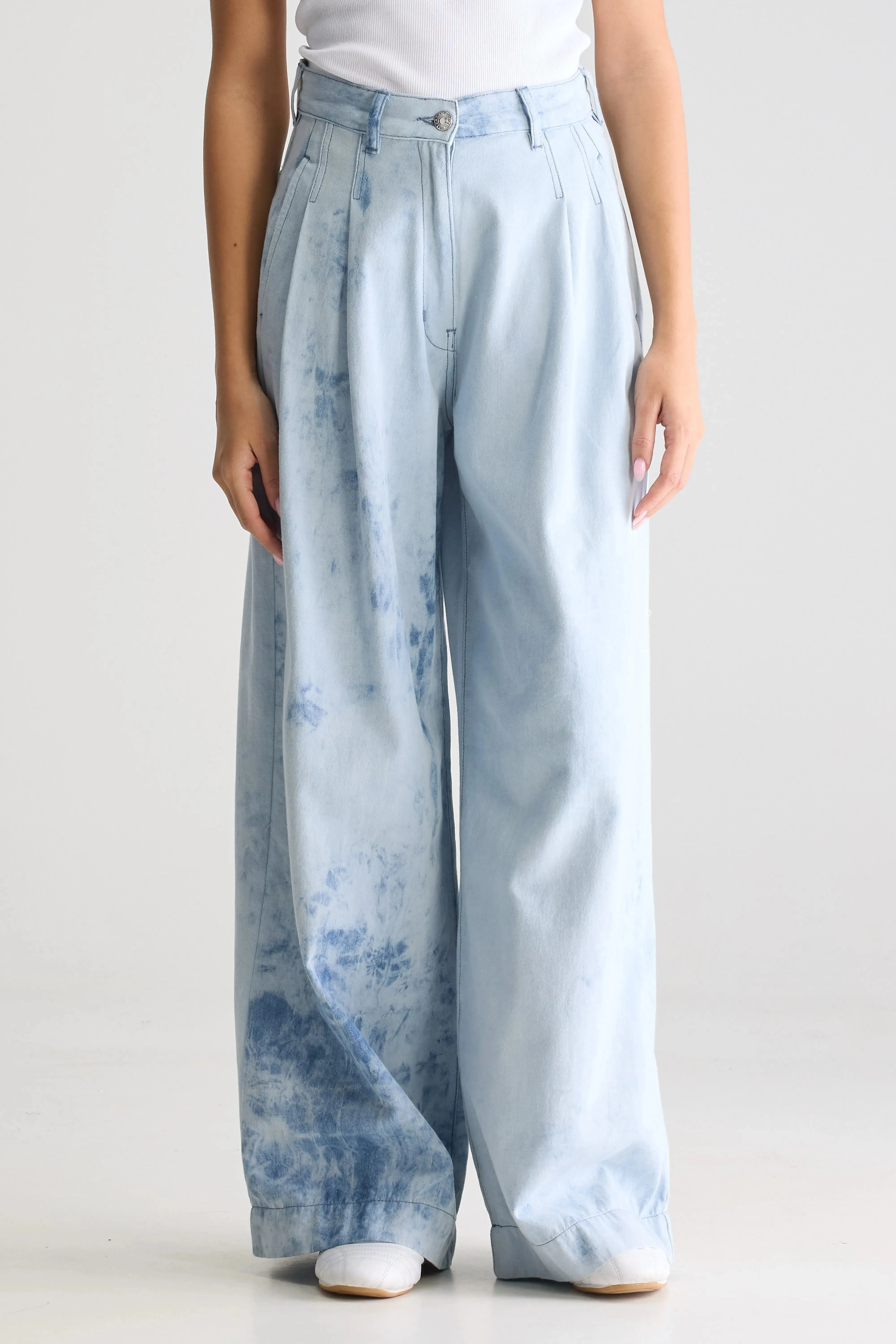 Denim N. 74 super-wide jeans (251 / W / SHADED BLUE) sold by Bellrose product image thumbnail 3