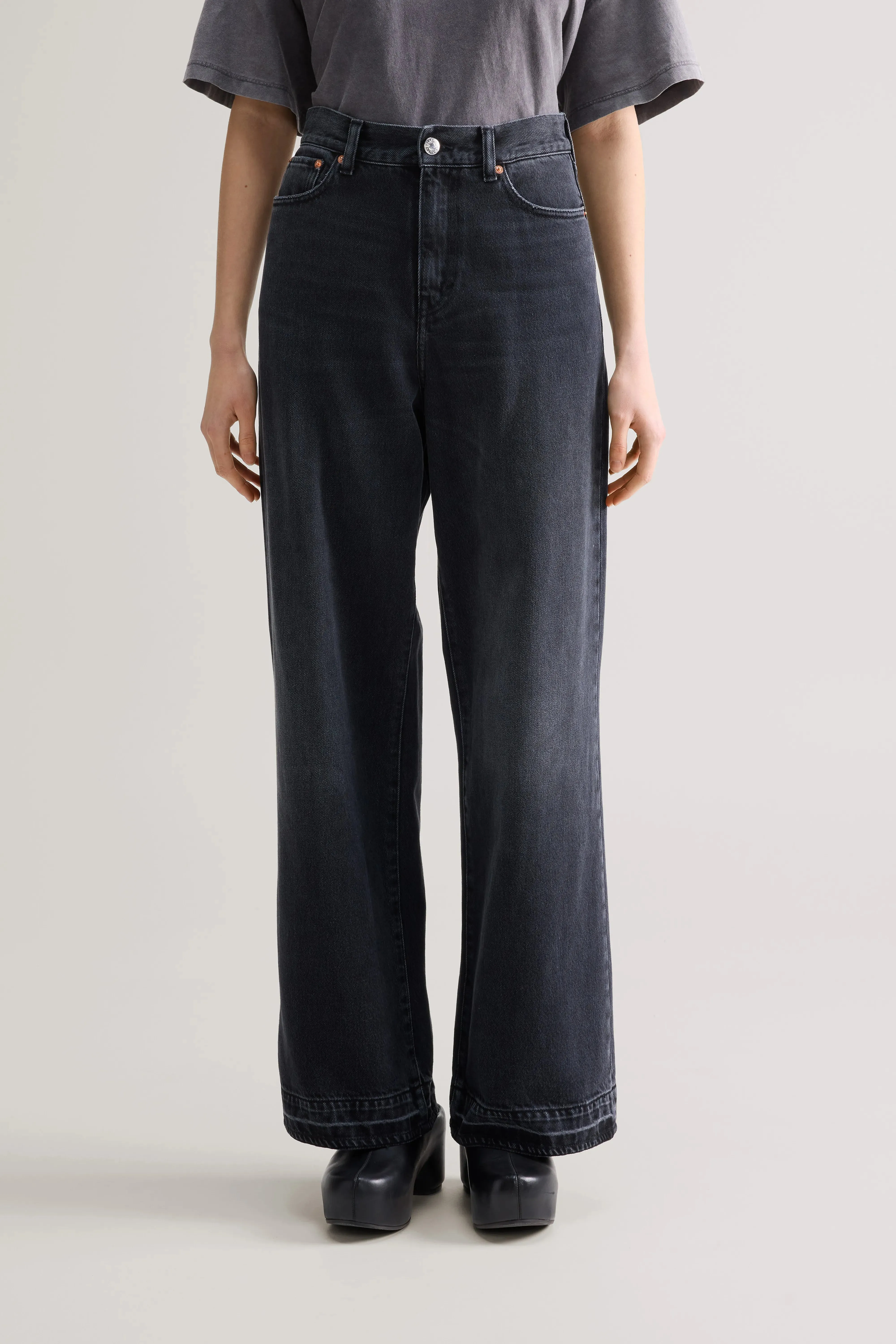 Denim N. 64 wide jeans (252 / W / USED BLACK) sold by Bellrose product image thumbnail 3