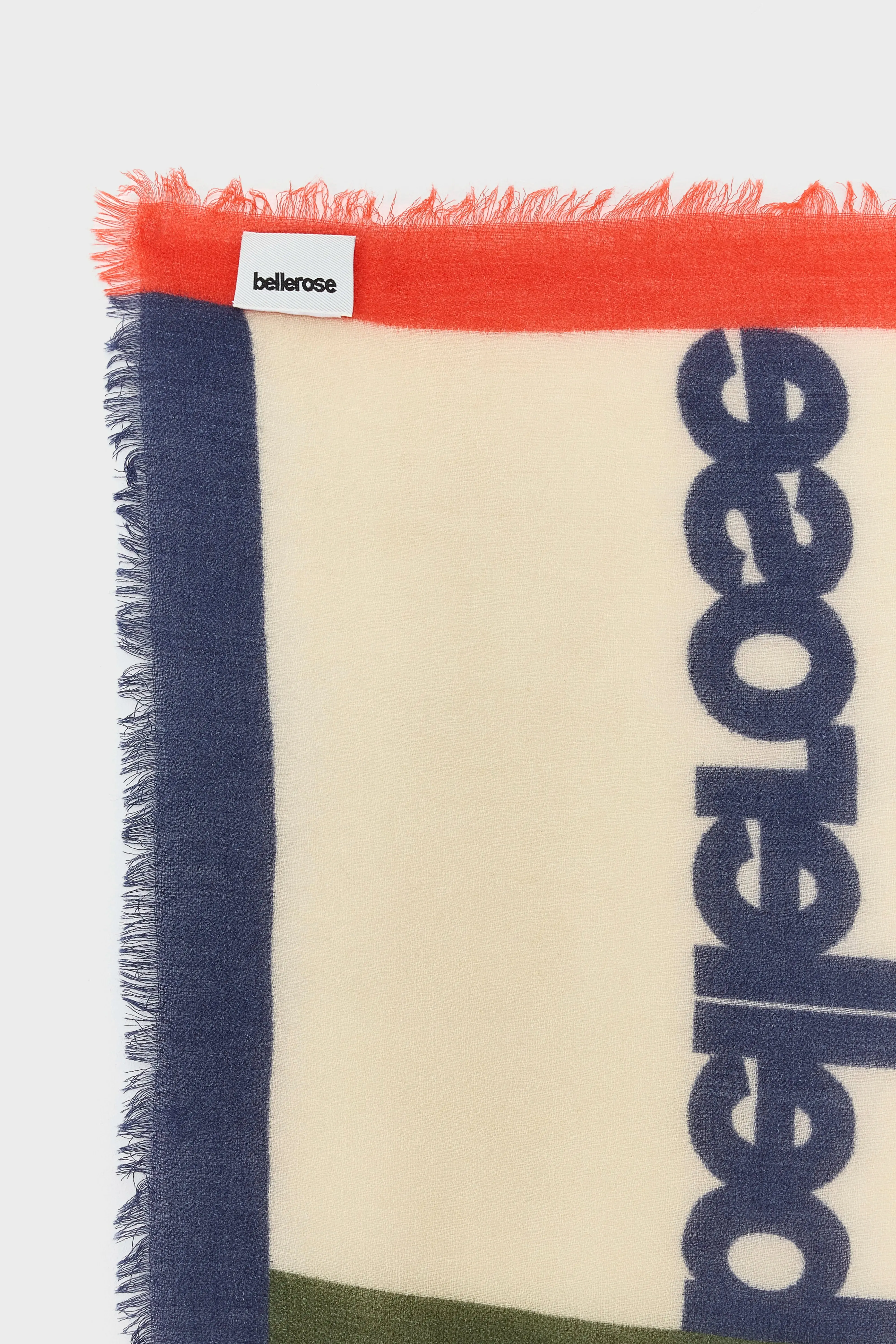 Sose square scarf (252 / W / DISPLAY A) sold by Bellrose product image thumbnail 4