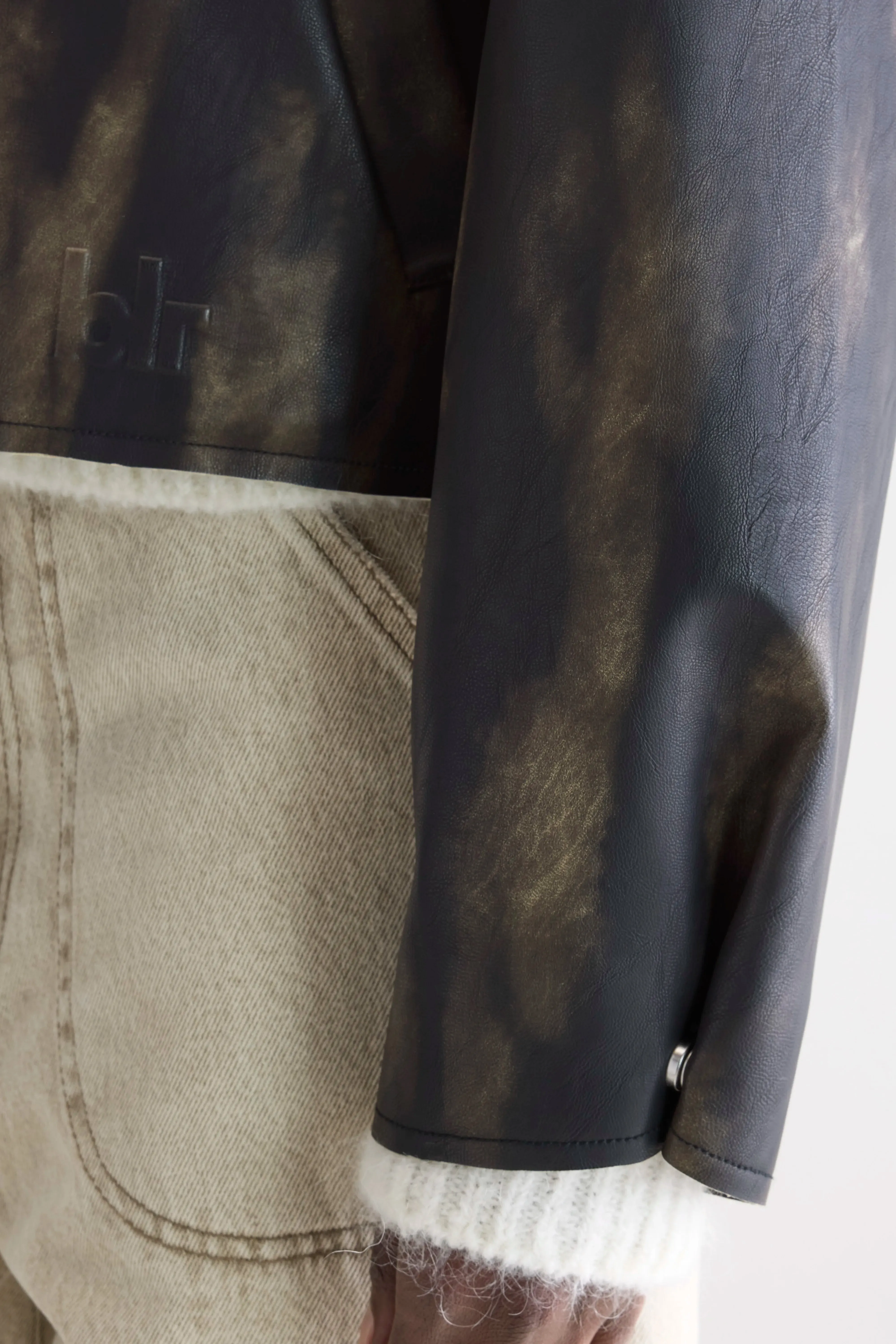 Harred faux-leather jacket (252 / W / BLACK SAND) sold by Bellrose product image thumbnail 5