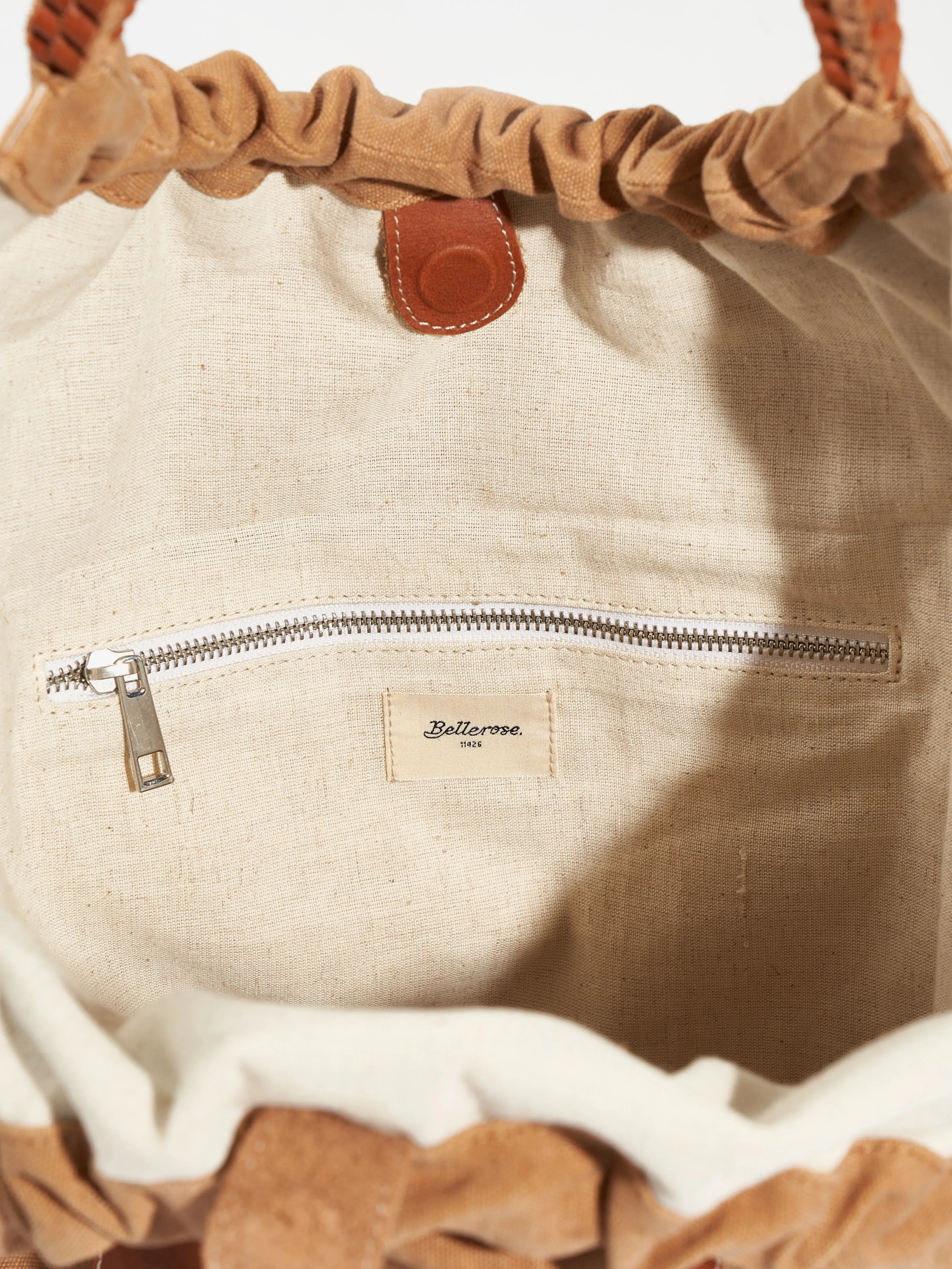 sak bag (241 / W / TOBACCO) sold by Bellrose product image thumbnail 4