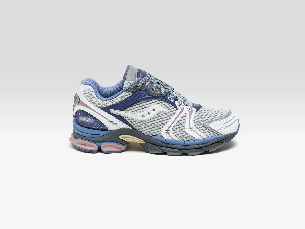 ProGrid Triumph 4 for Women  (251 / W / BLUE) sold by Bellrose