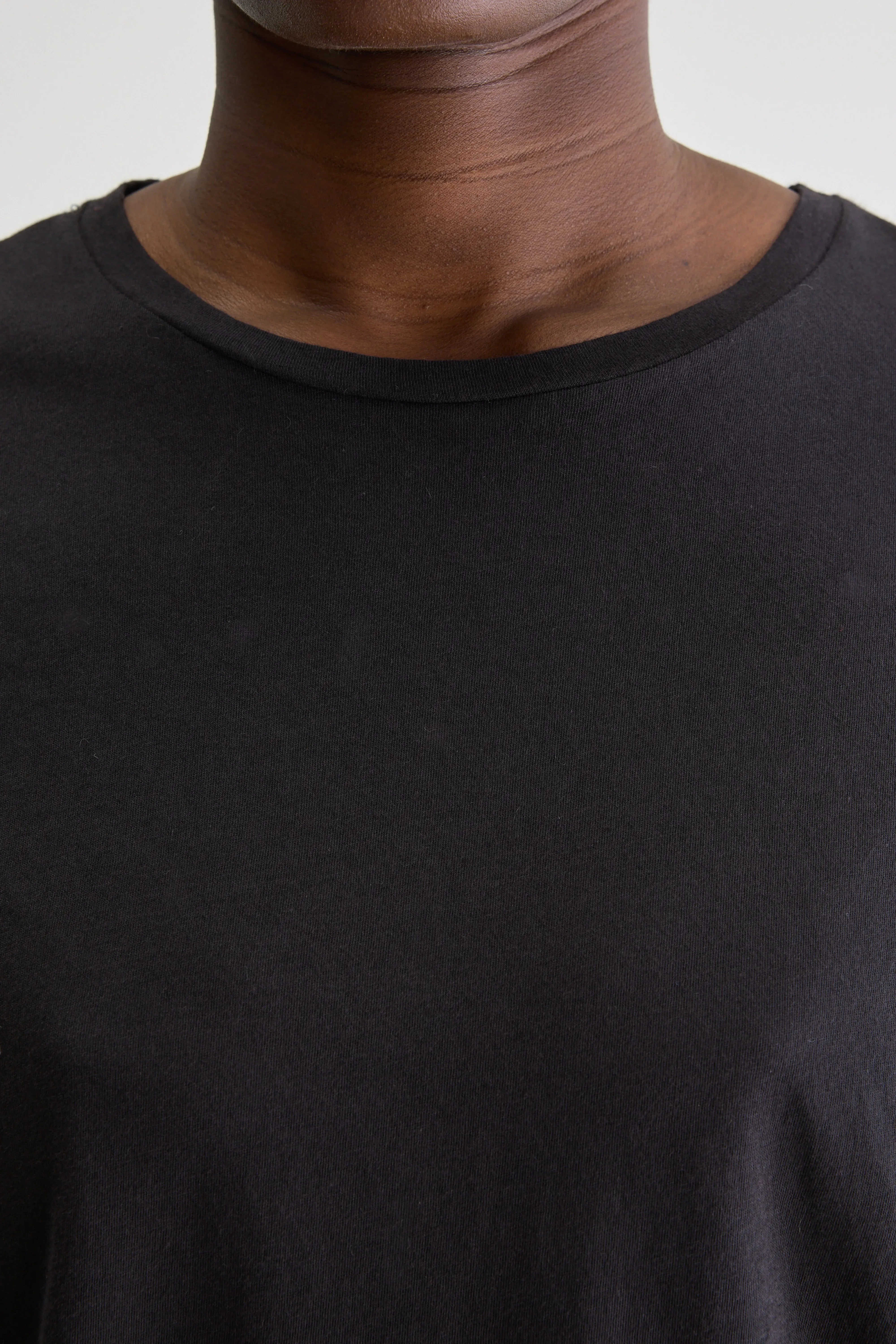 Covi short-sleeve t-shirt (252 / W / OFF BLACK) sold by Bellrose product image thumbnail 5