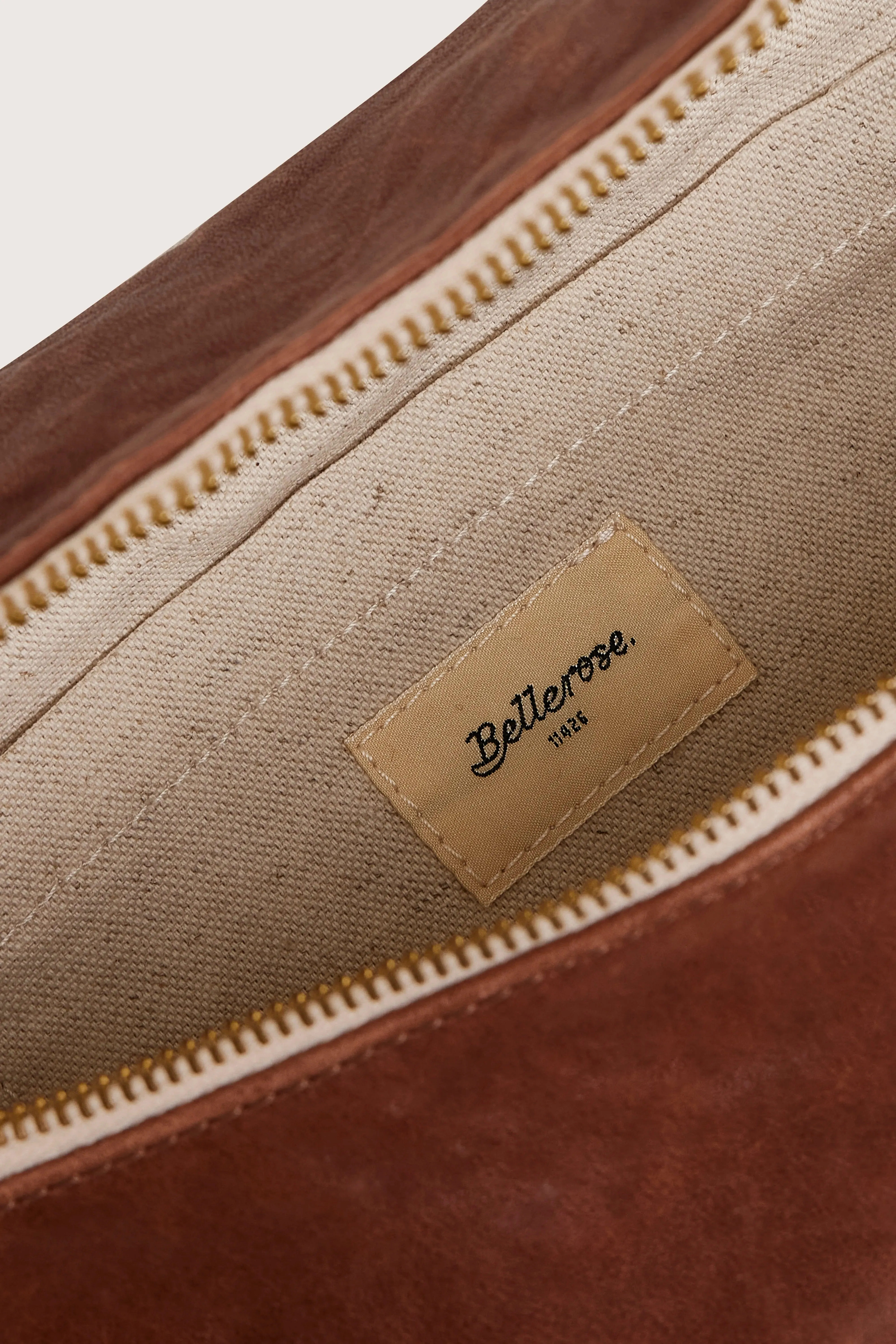 Souply sling bag (252 / W / ECUREUIL) sold by Bellrose product image thumbnail 5