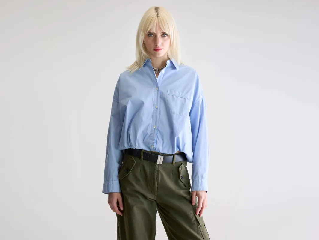 Graham cropped shirt (252 / W / SKY) sold by Bellrose