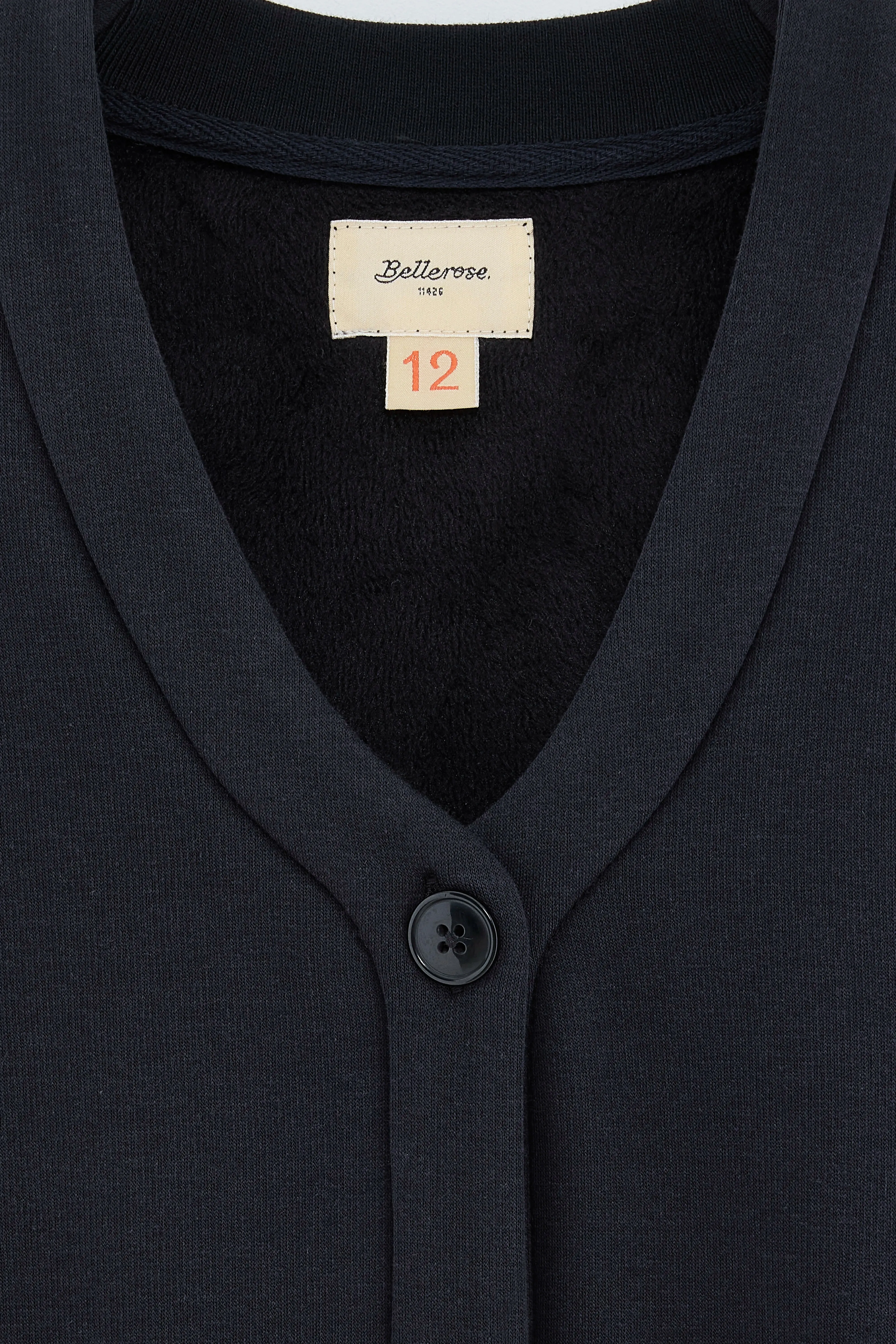 Jasmy sleeveless sweater (252 / G / AMERICA) sold by Bellrose product image thumbnail 3