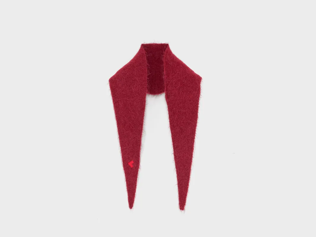 Darcol triangle scarf (252 / W / RED DAHLIA) sold by Bellrose