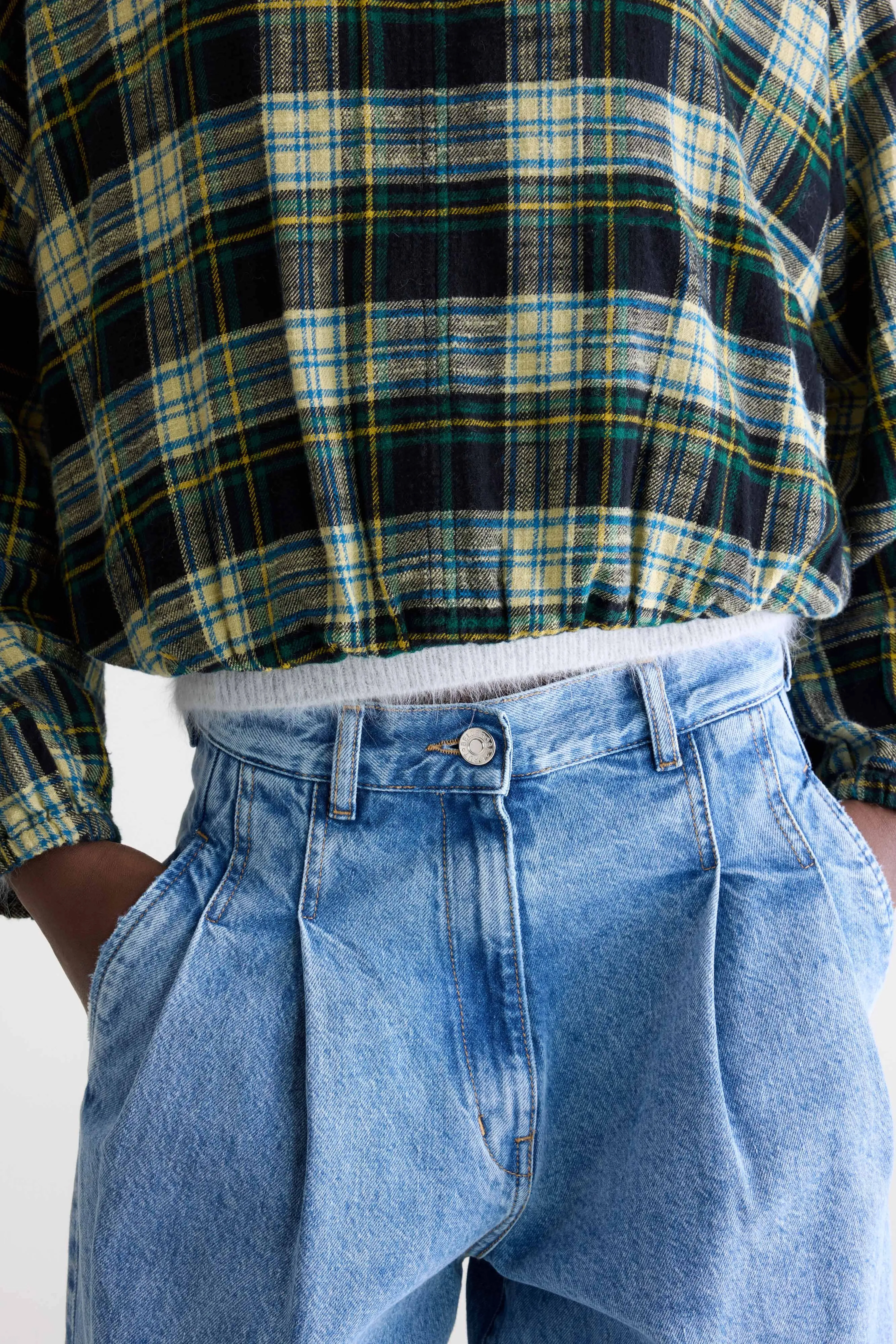 Walma plaid blouse (252 / W / CHECK A) sold by Bellrose product image thumbnail 5