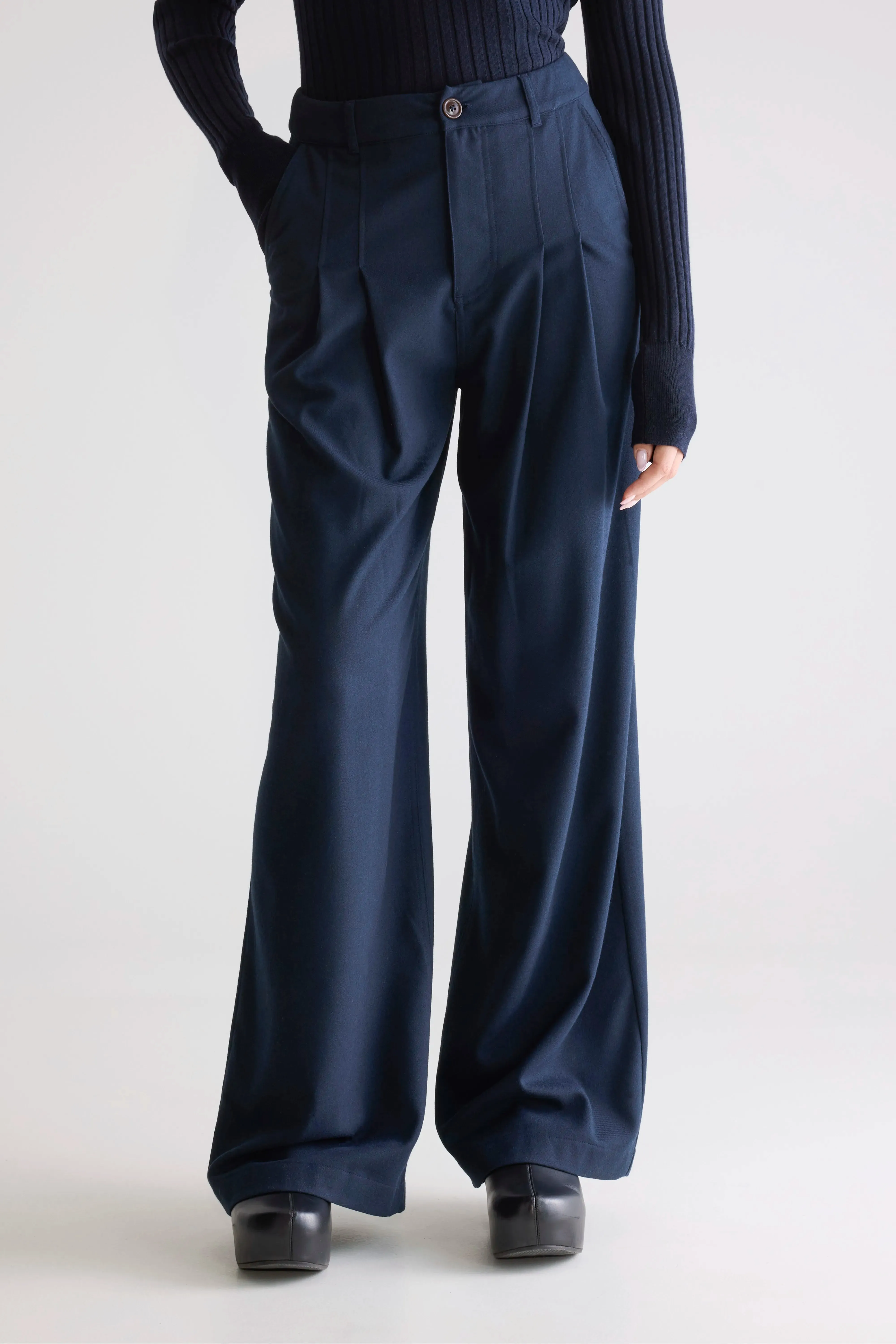 Sixtine tailored trousers (252 / W / NAVY) sold by Bellrose product image thumbnail 3