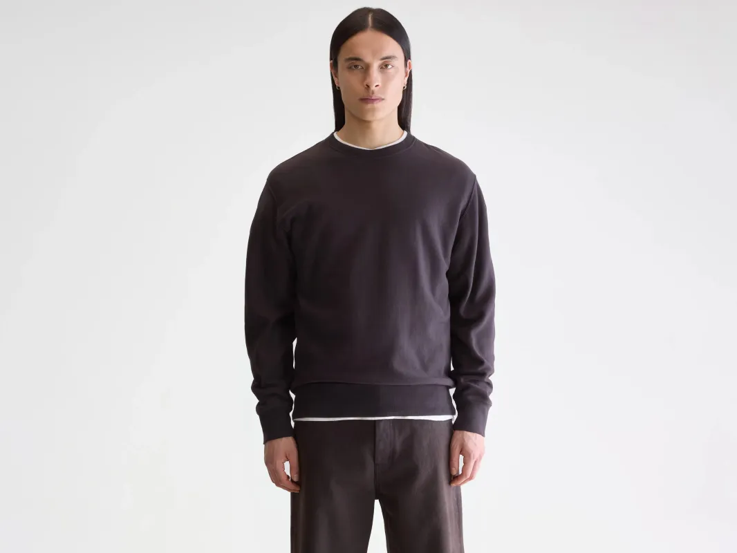 Flake crewneck sweatshirt (252 / M / DARK PURPLE) sold by Bellrose