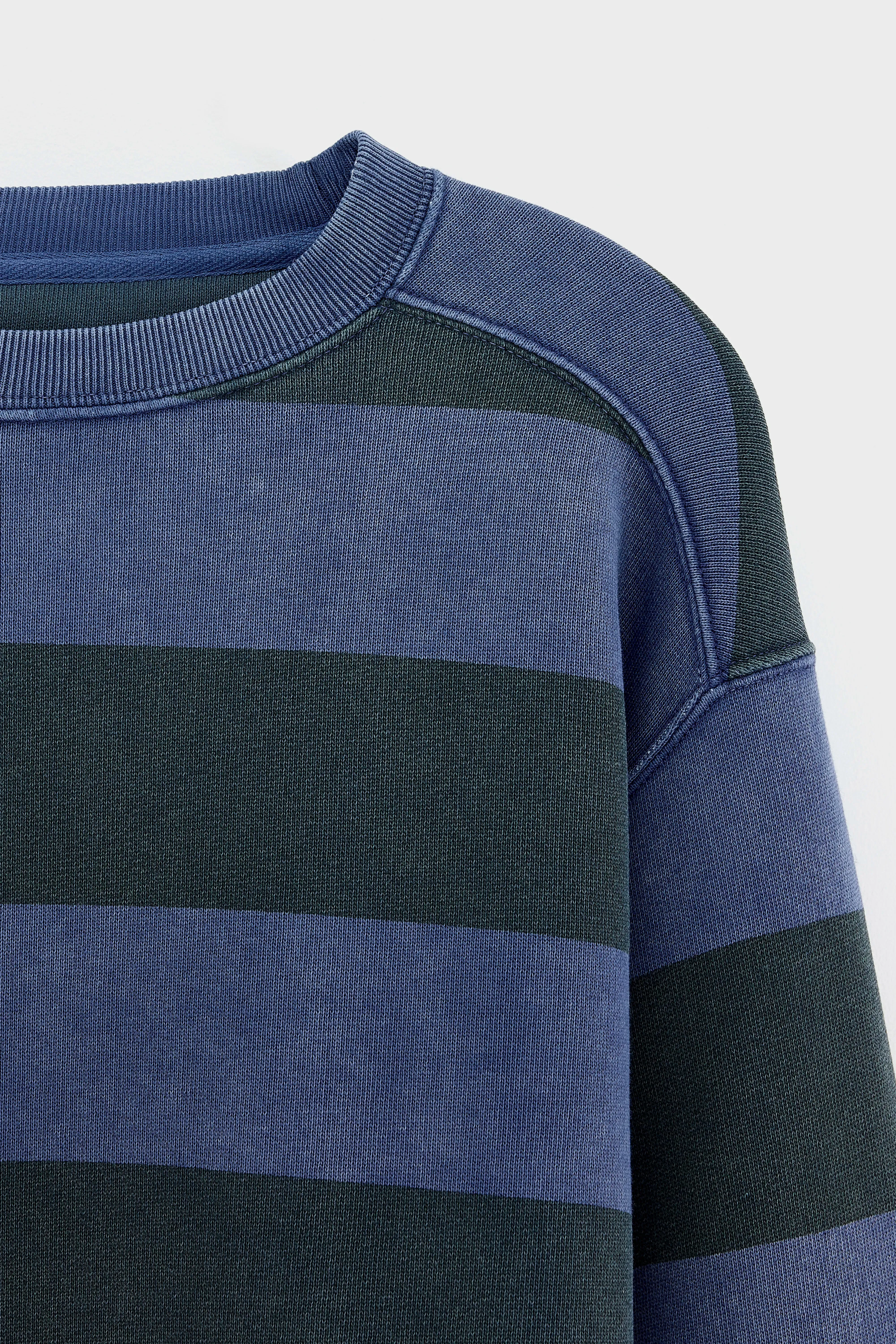 Chams relaxed sweatshirt (252 / B / STRIPE C) sold by Bellrose product image thumbnail 3