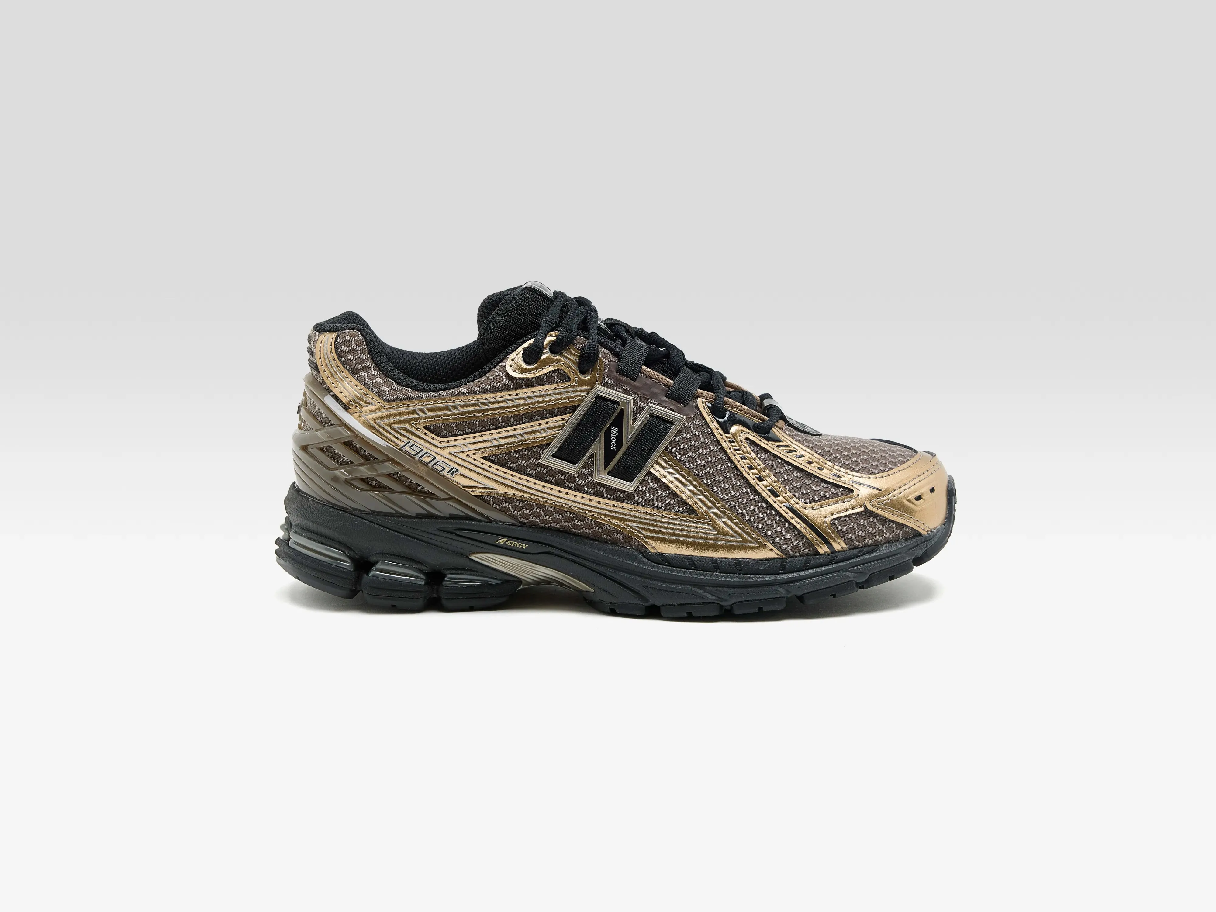 1906R for Women (252 / W / BROWN) sold by Bellrose