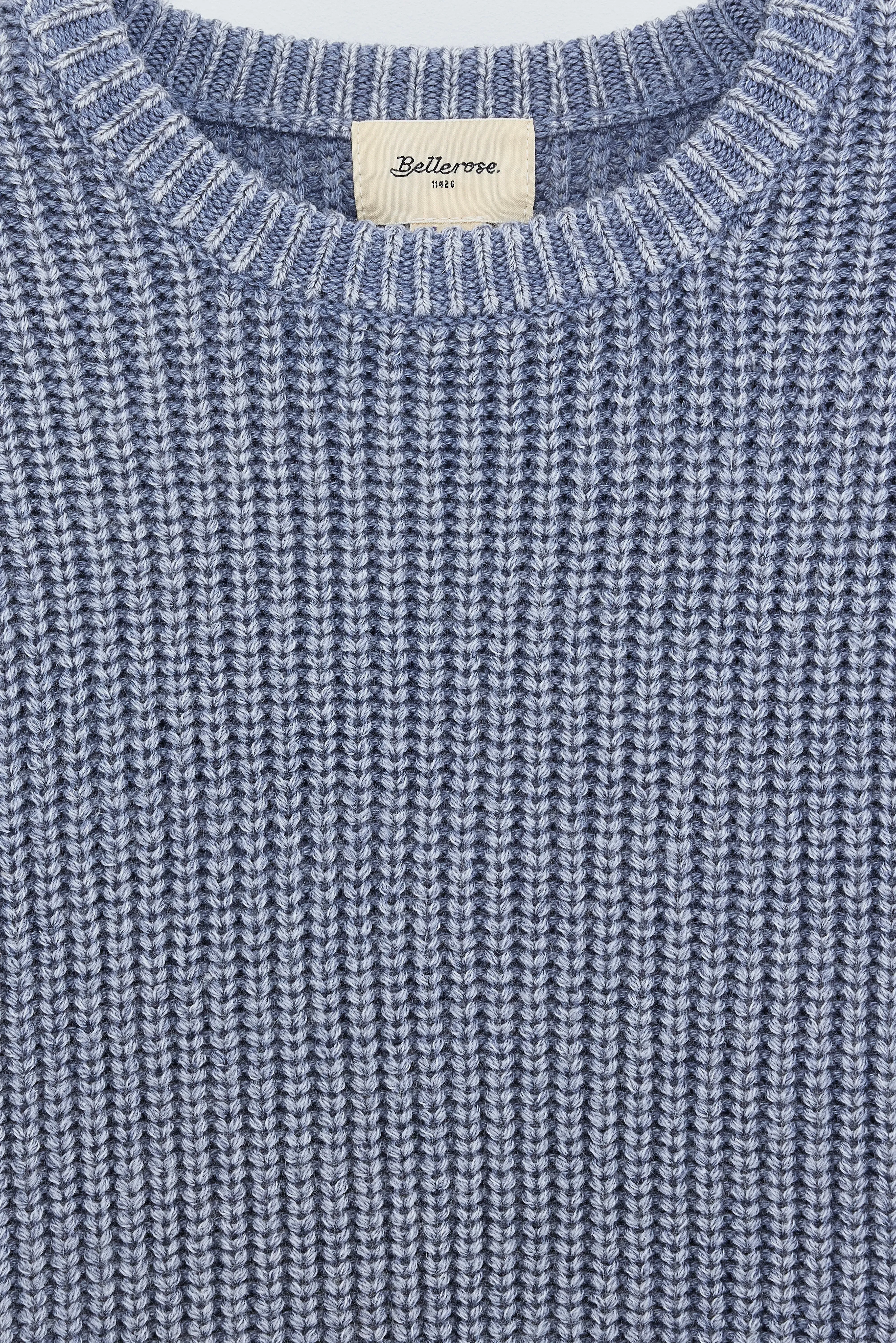 Gocca crewneck sweater (252 / B / ARTIC) sold by Bellrose product image thumbnail 4