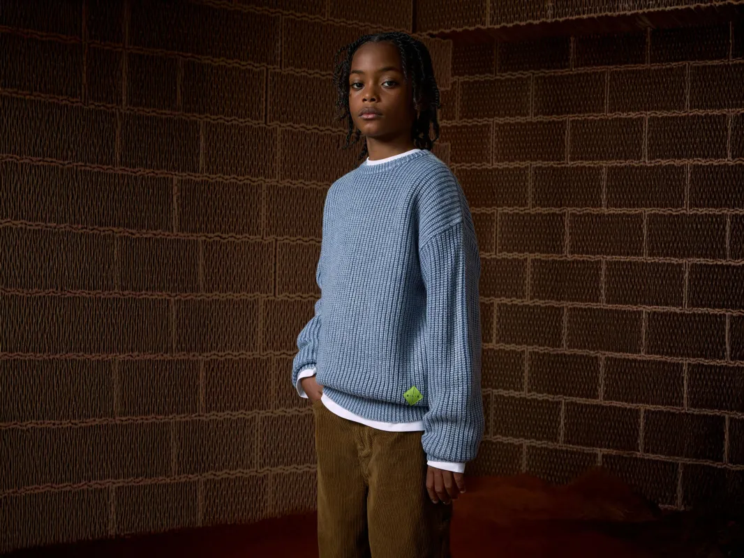 Gocca crewneck sweater (252 / B / ARTIC) sold by Bellrose