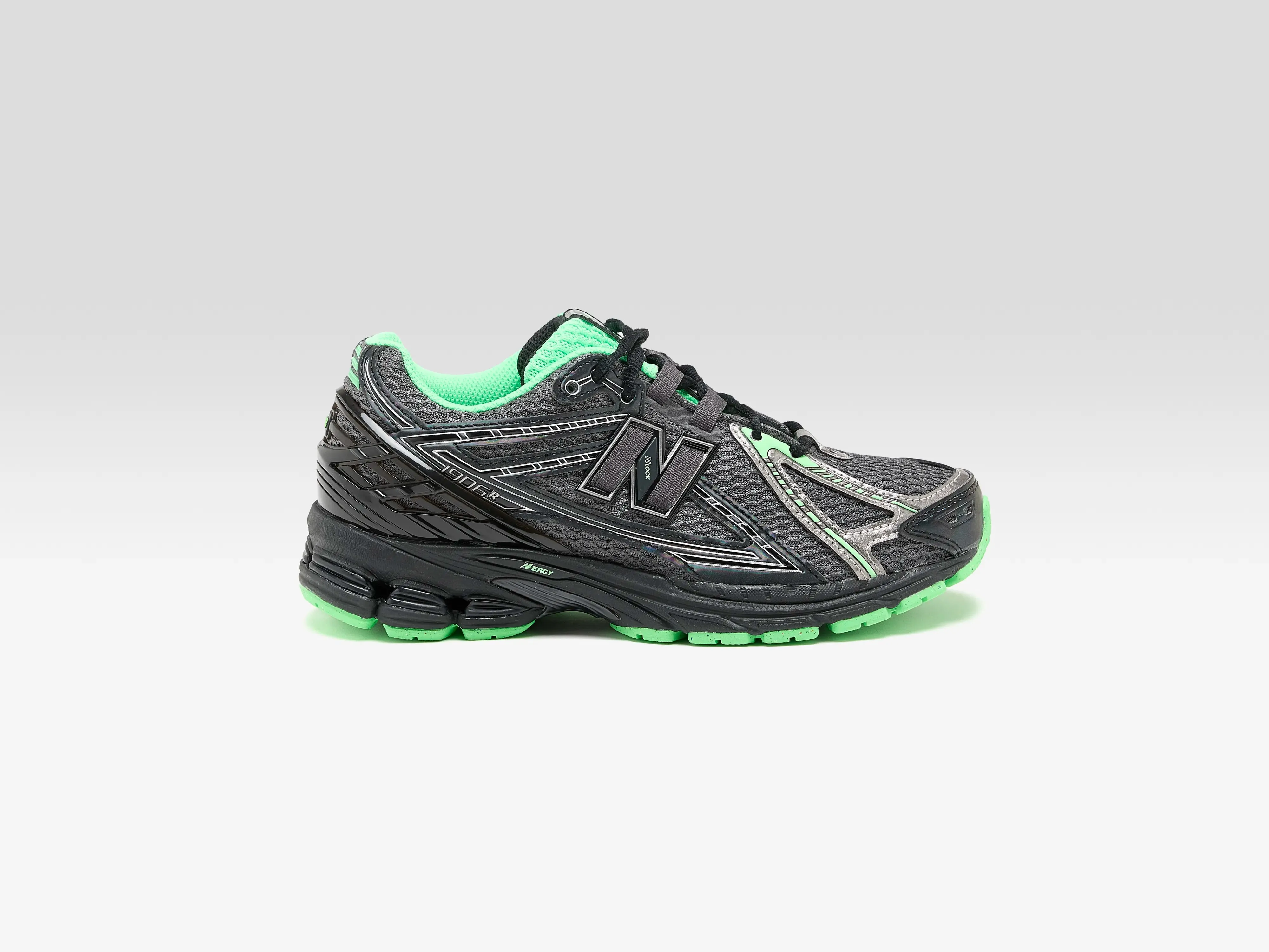 1906R for Women (252 / W / BLACK) sold by Bellrose