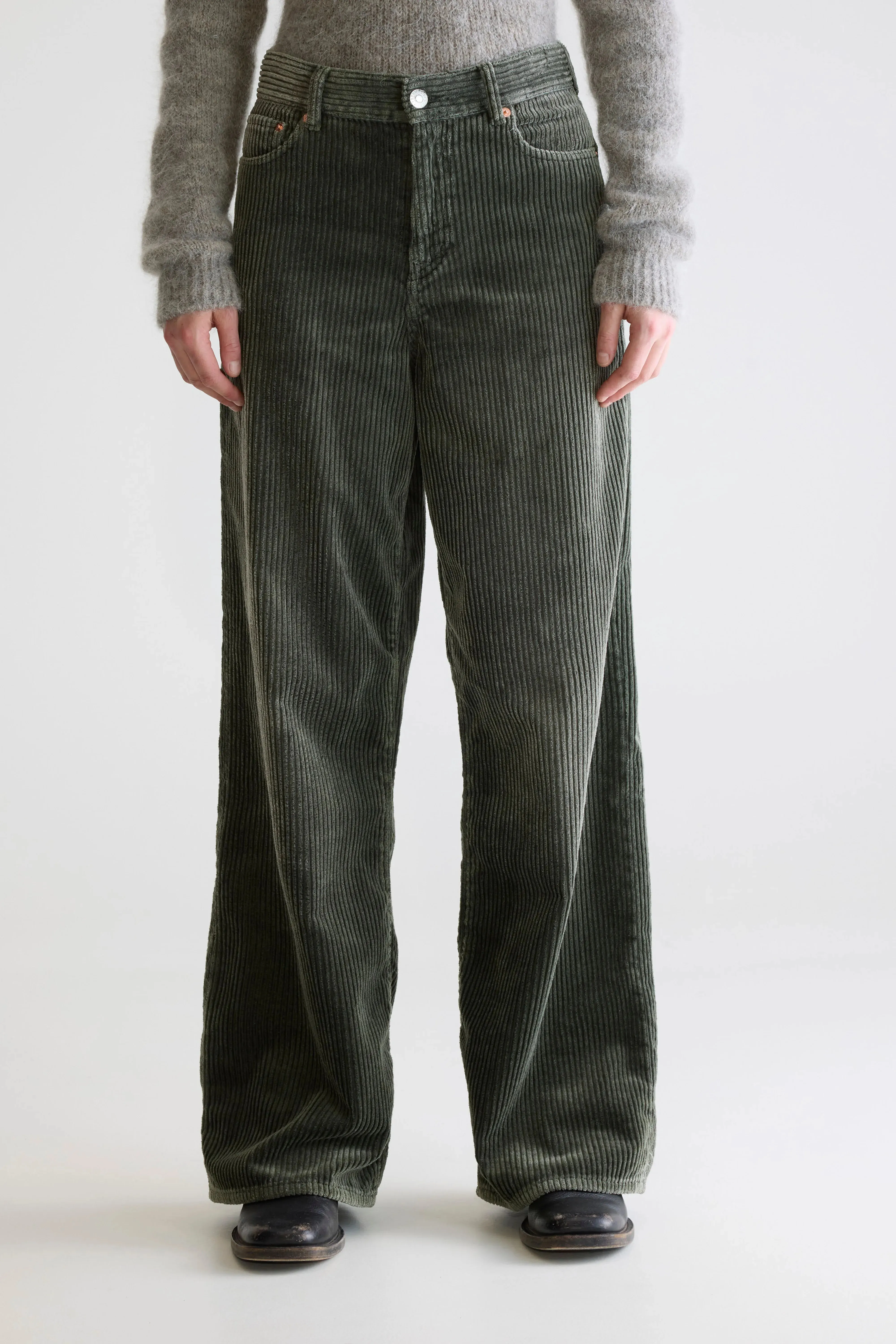 Denim N. 64 wide jeans (252 / W / SAGE) sold by Bellrose product image thumbnail 3