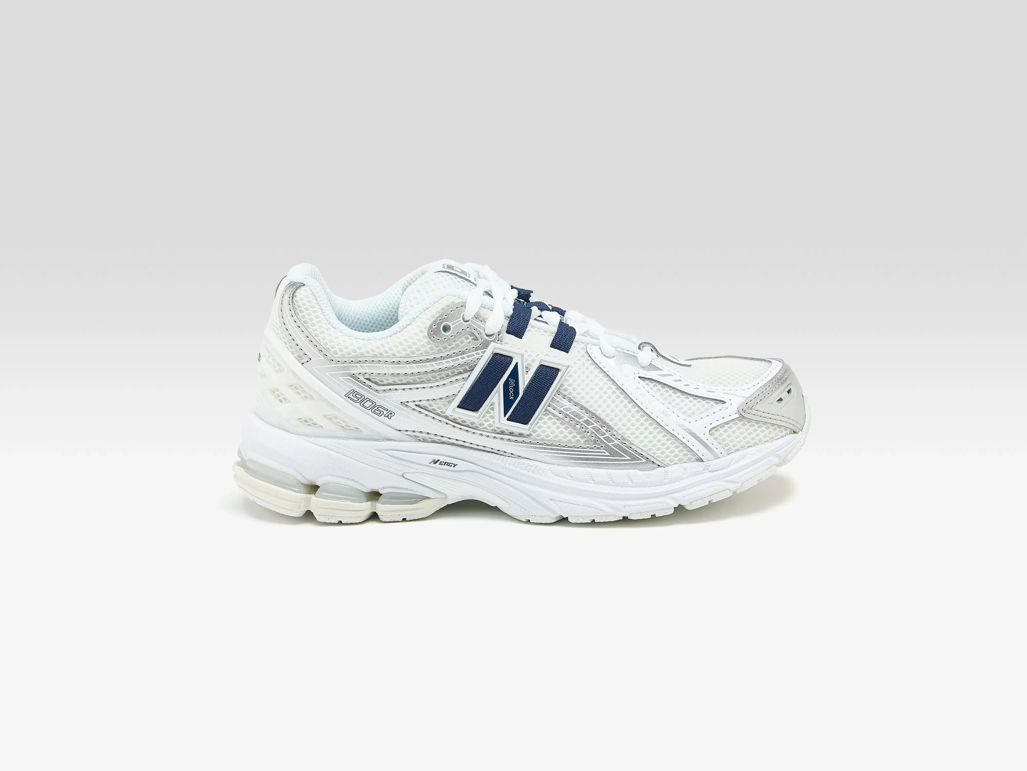 1906 for Juniors (252 / B / WHITE) sold by Bellrose