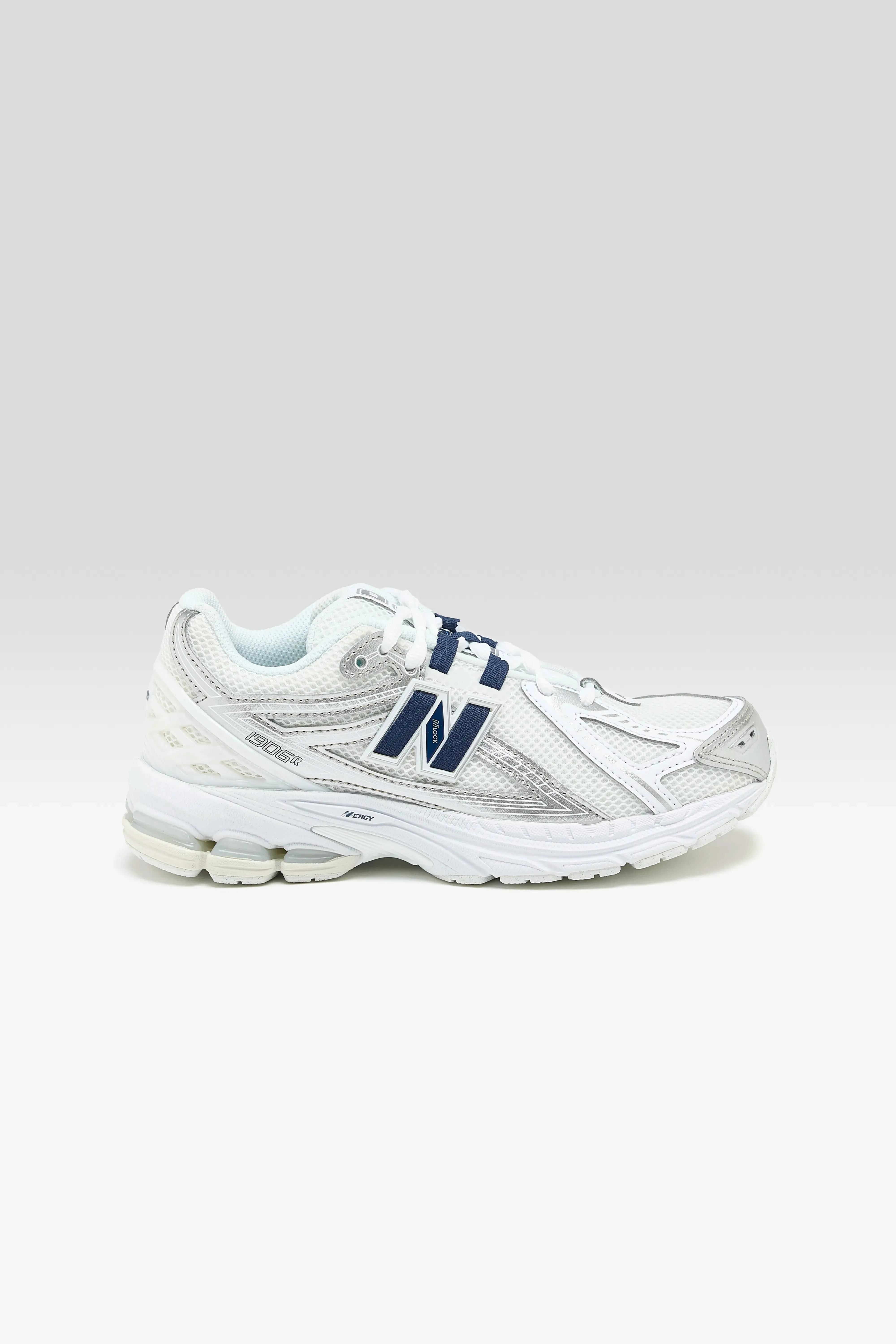 1906 for Juniors (252 / B / WHITE) sold by Bellrose product image thumbnail 2