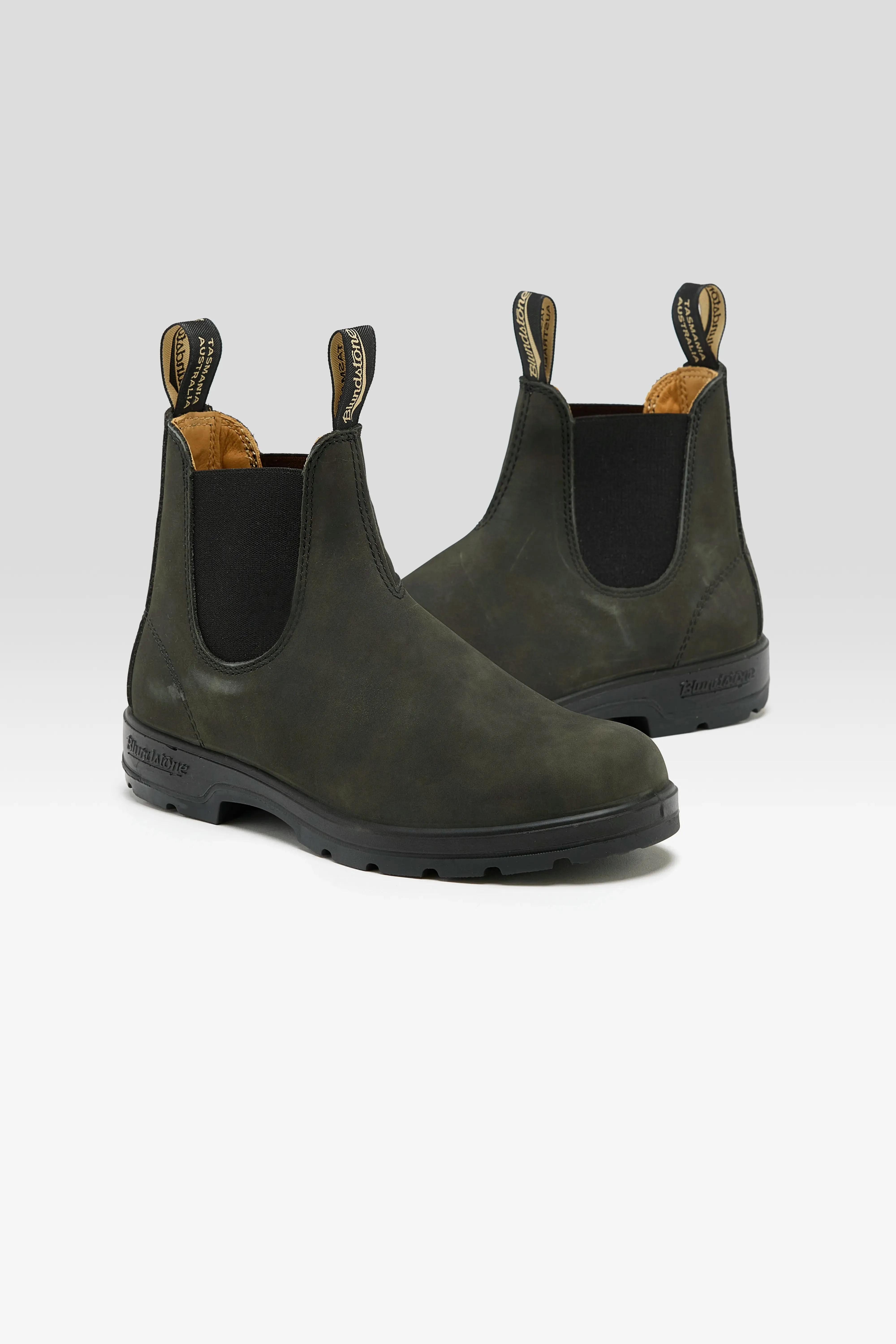 587 Classic Chelsea Boots for Women  (252 / W / BLACK) sold by Bellrose product image thumbnail 3