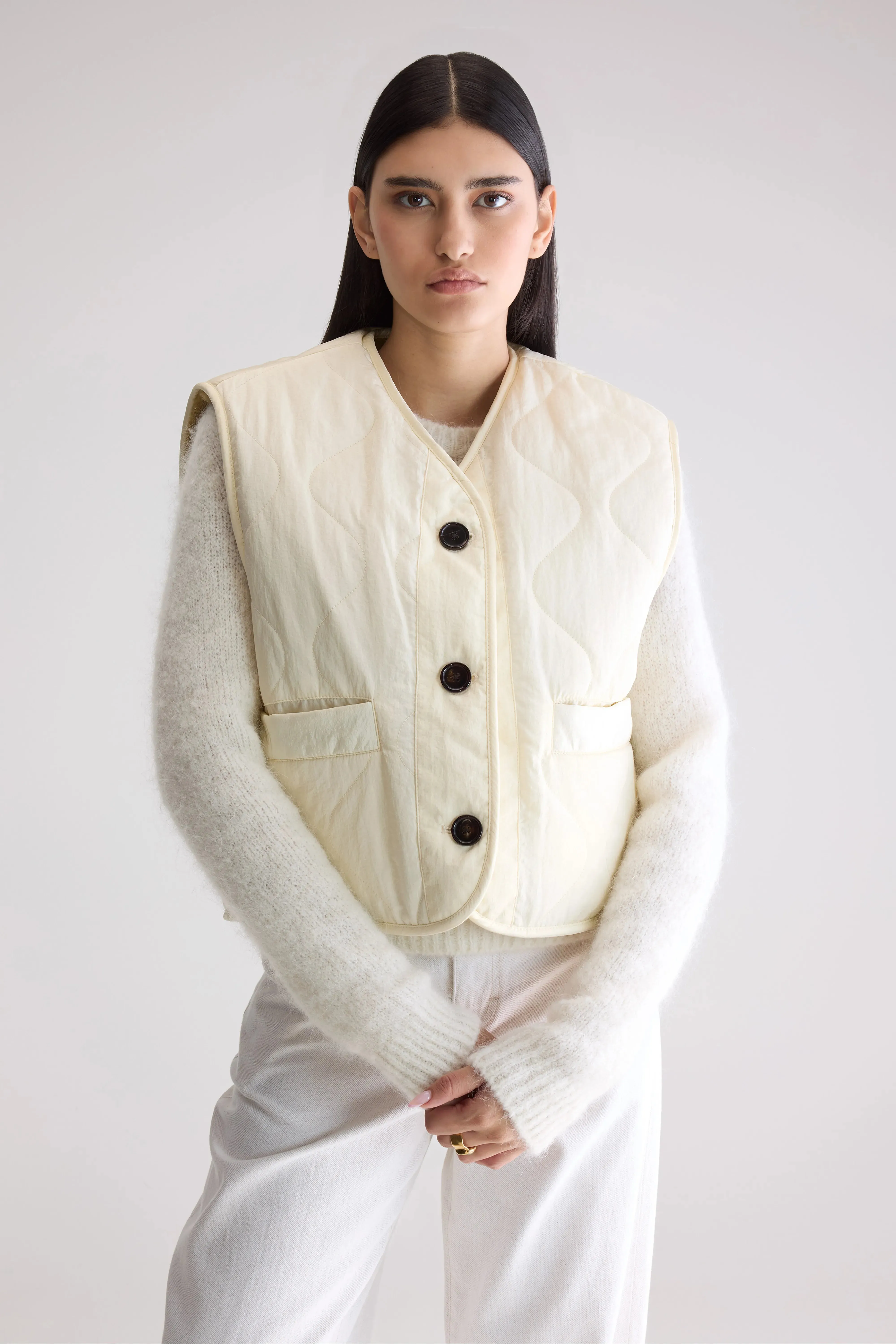 Eloise sleeveless jacket (252 / W / BUTTER) sold by Bellrose product image thumbnail 2