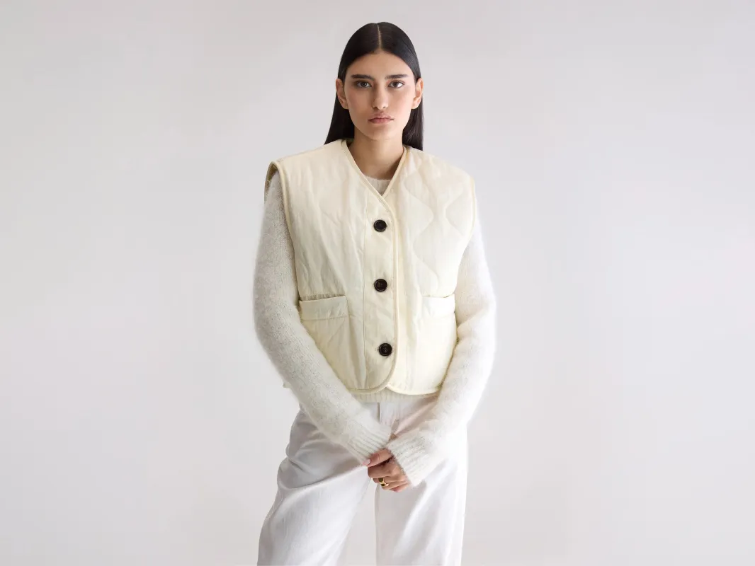 Eloise sleeveless jacket (252 / W / BUTTER) sold by Bellrose