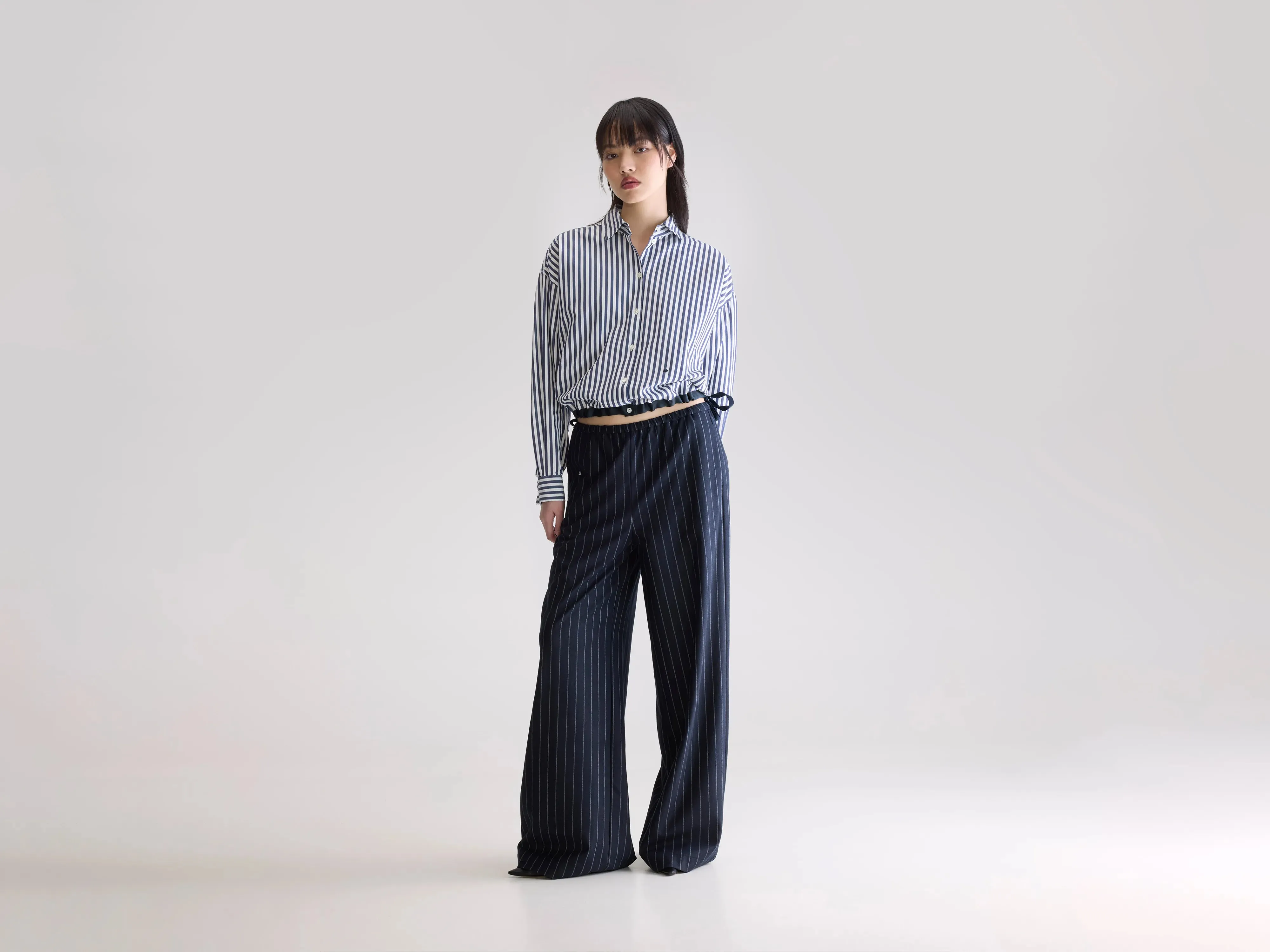 Sleepy relaxed pants (252 / W / STRIPE B) sold by Bellrose