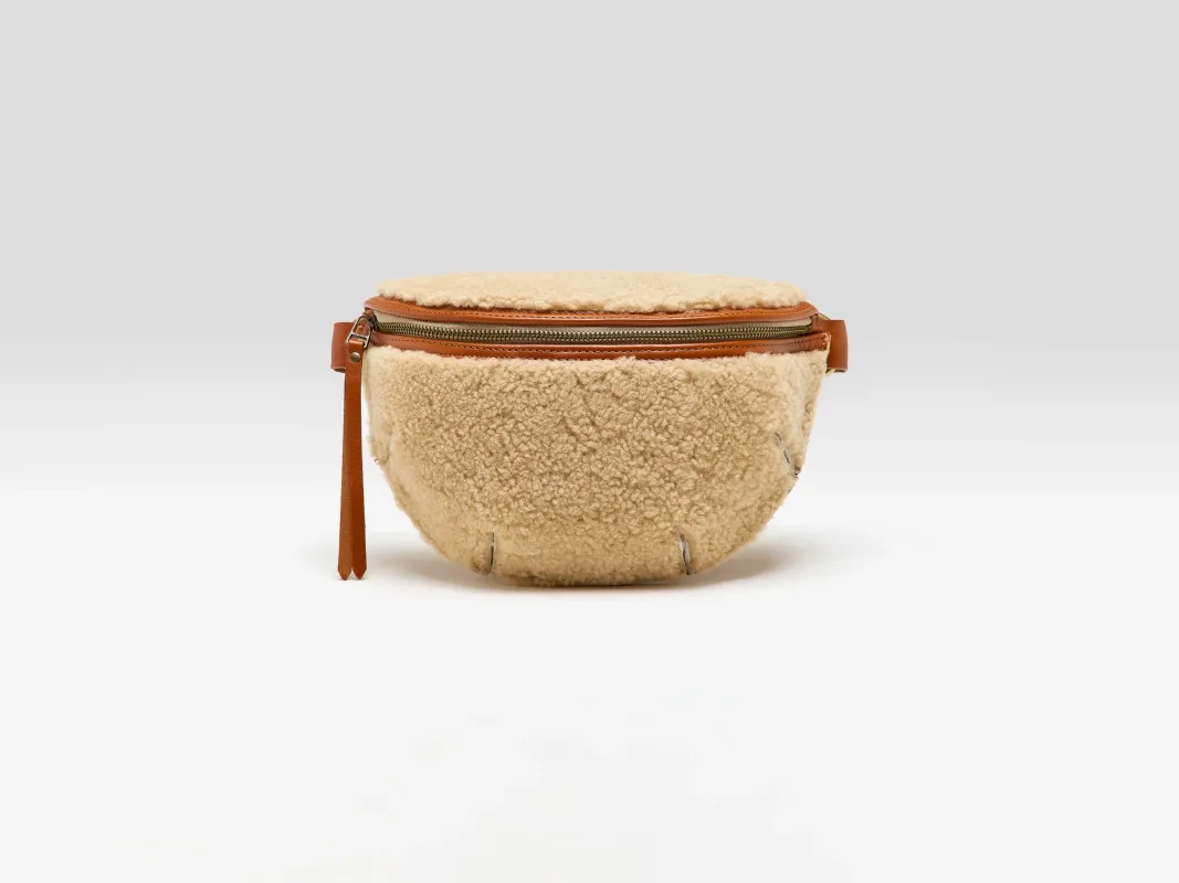 Rosie sling bag (252 / W / SAVANNA) sold by Bellrose