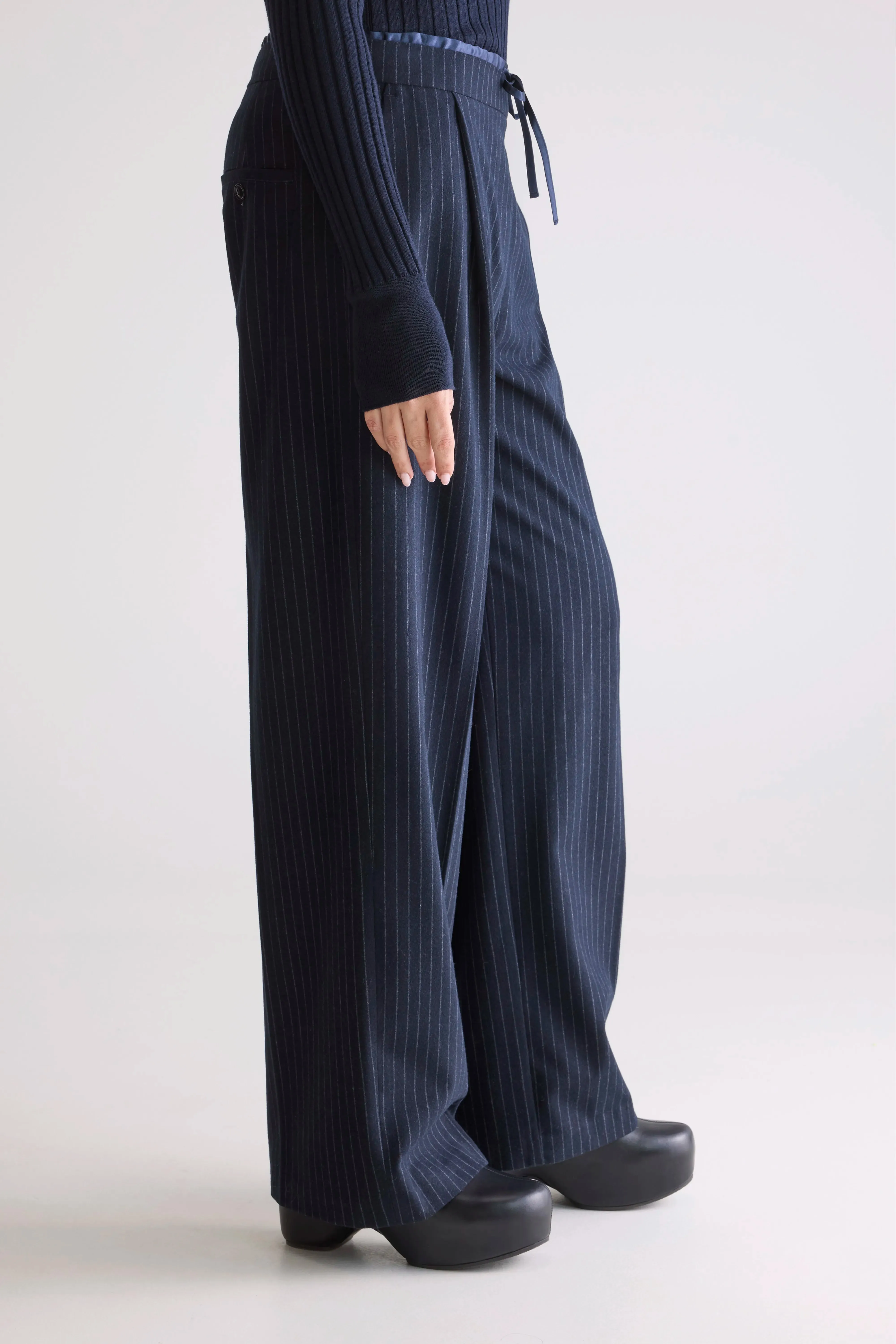 Turin formal trousers (252 / W / STRIPE A) sold by Bellrose product image thumbnail 5