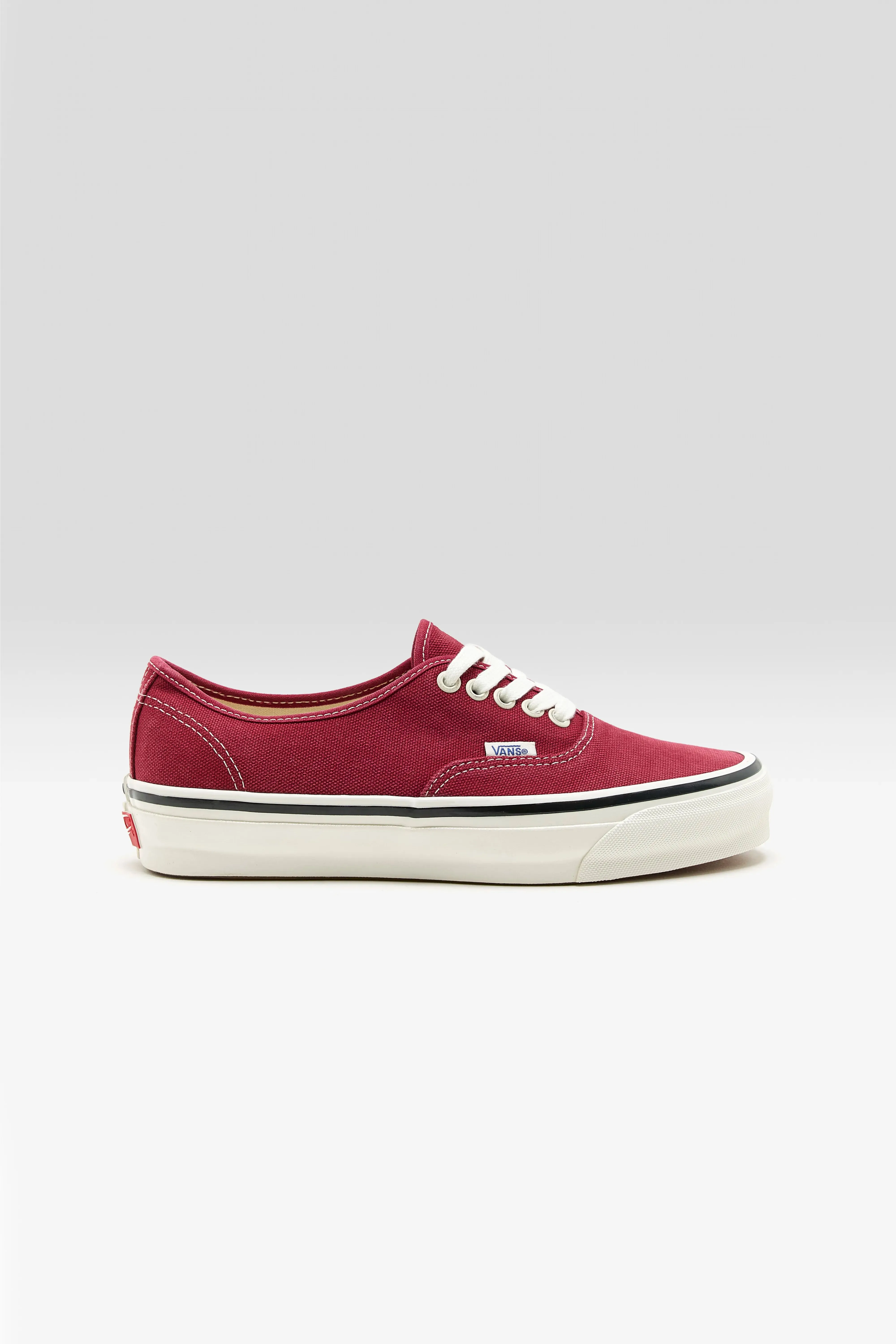 LX Authentic 44 for Women (252 / W / RED) sold by Bellrose product image thumbnail 2
