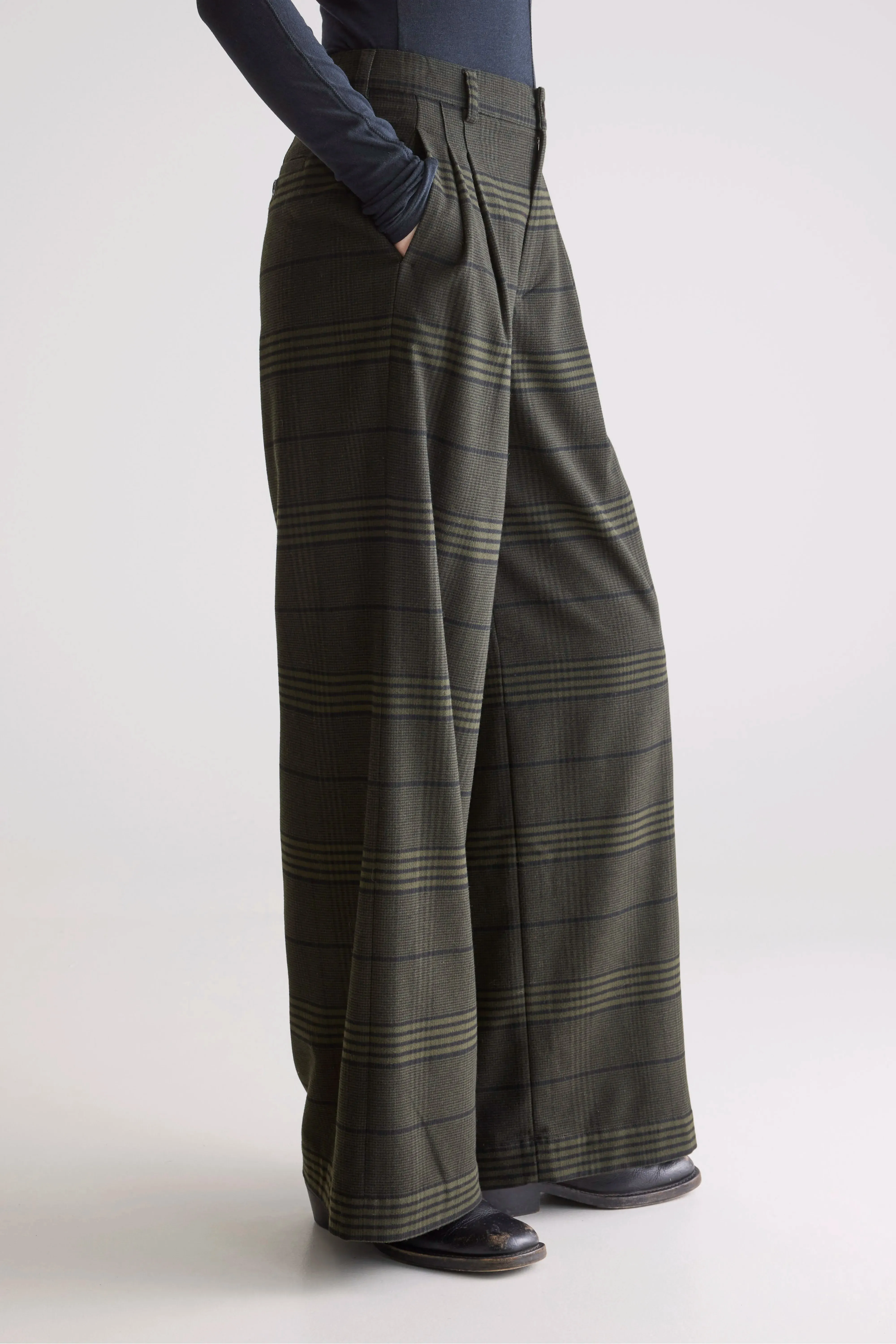 Volkert wide tailored trousers (252 / W / CHECK A) sold by Bellrose product image thumbnail 5