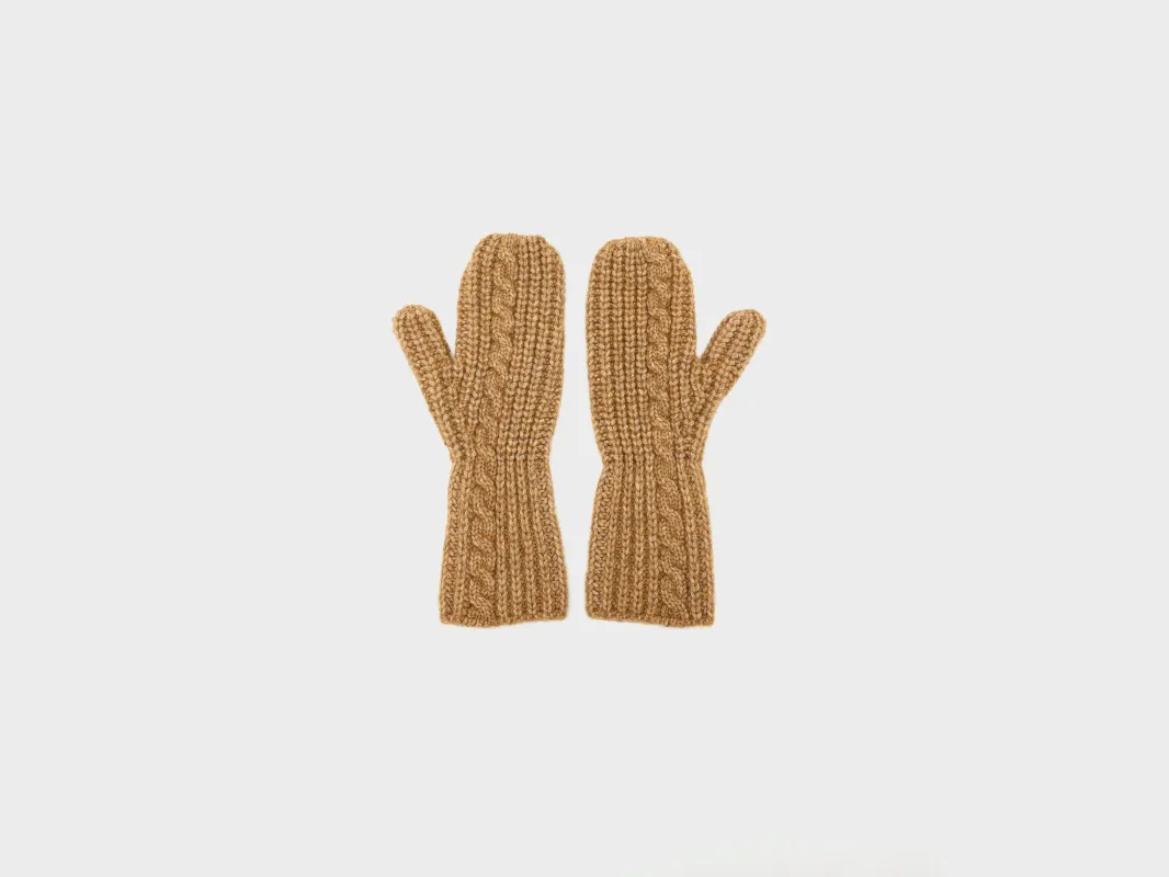 Dicaim knitted mittens (252 / W / BISCUIT) sold by Bellrose