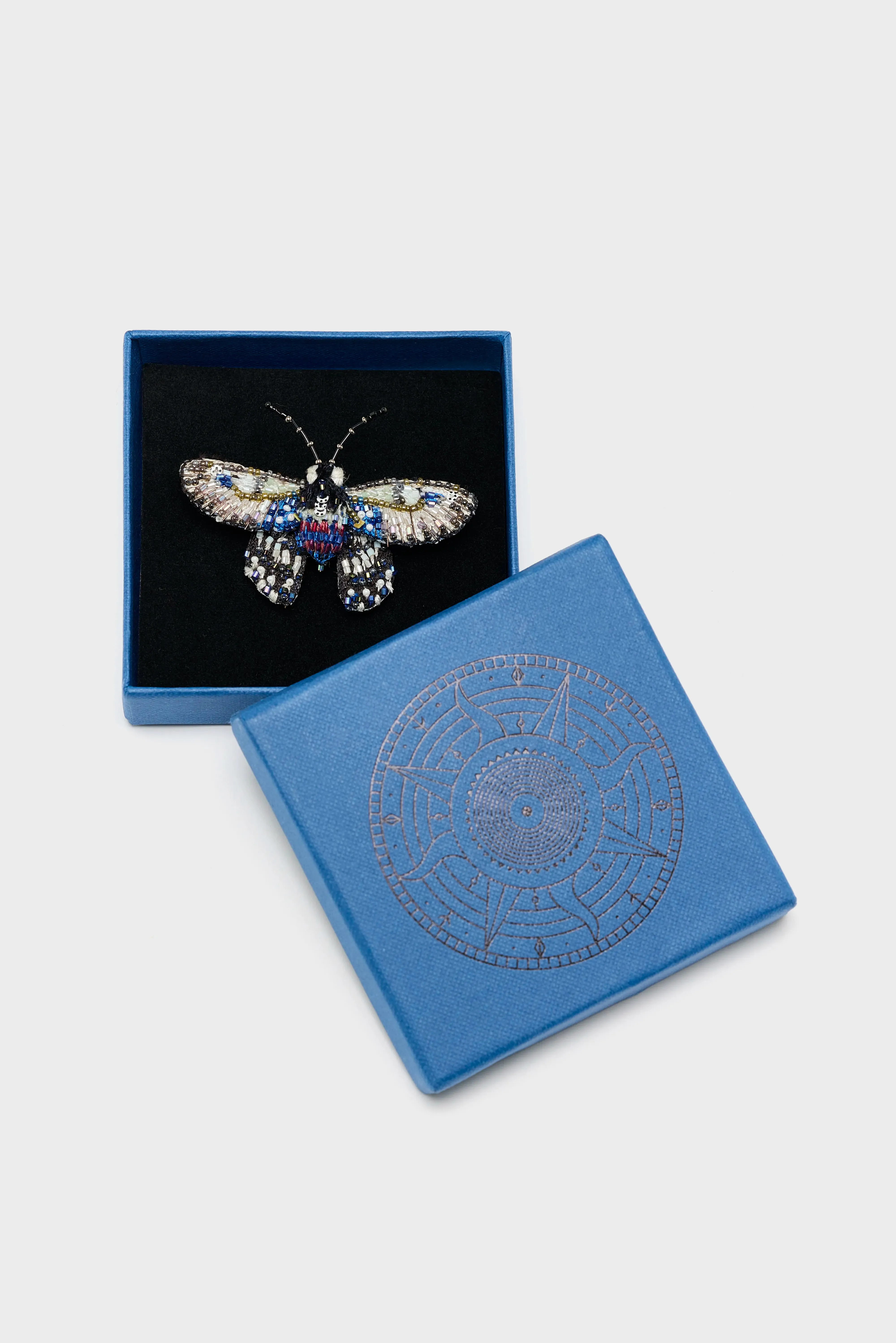 Borneo Birdwing Butterfly Brooch Pin (252 / W / MULTICOLOR) sold by Bellrose product image thumbnail 2